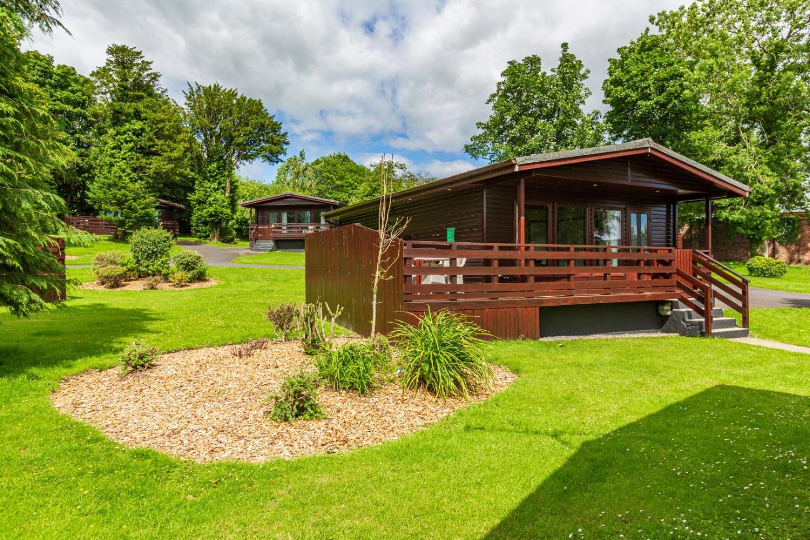 Bluebell Lodge 10 with Hot Tub view 2