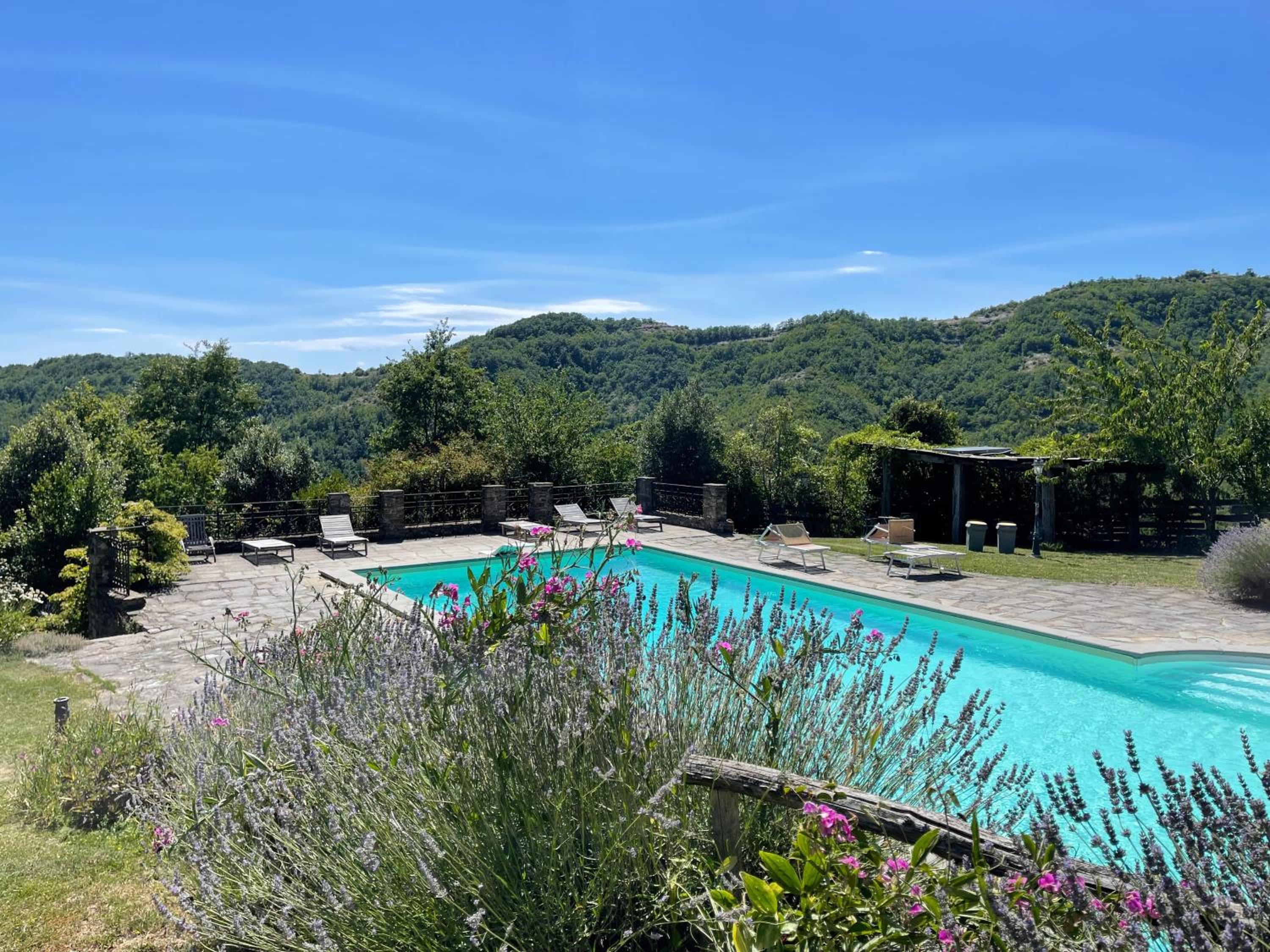 Borgo Il Cantuccio - Casa Grande con piscina condivisa view 3