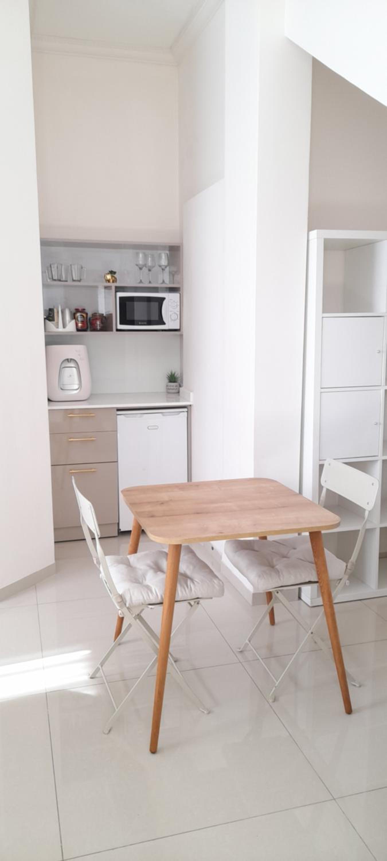 Regina's place