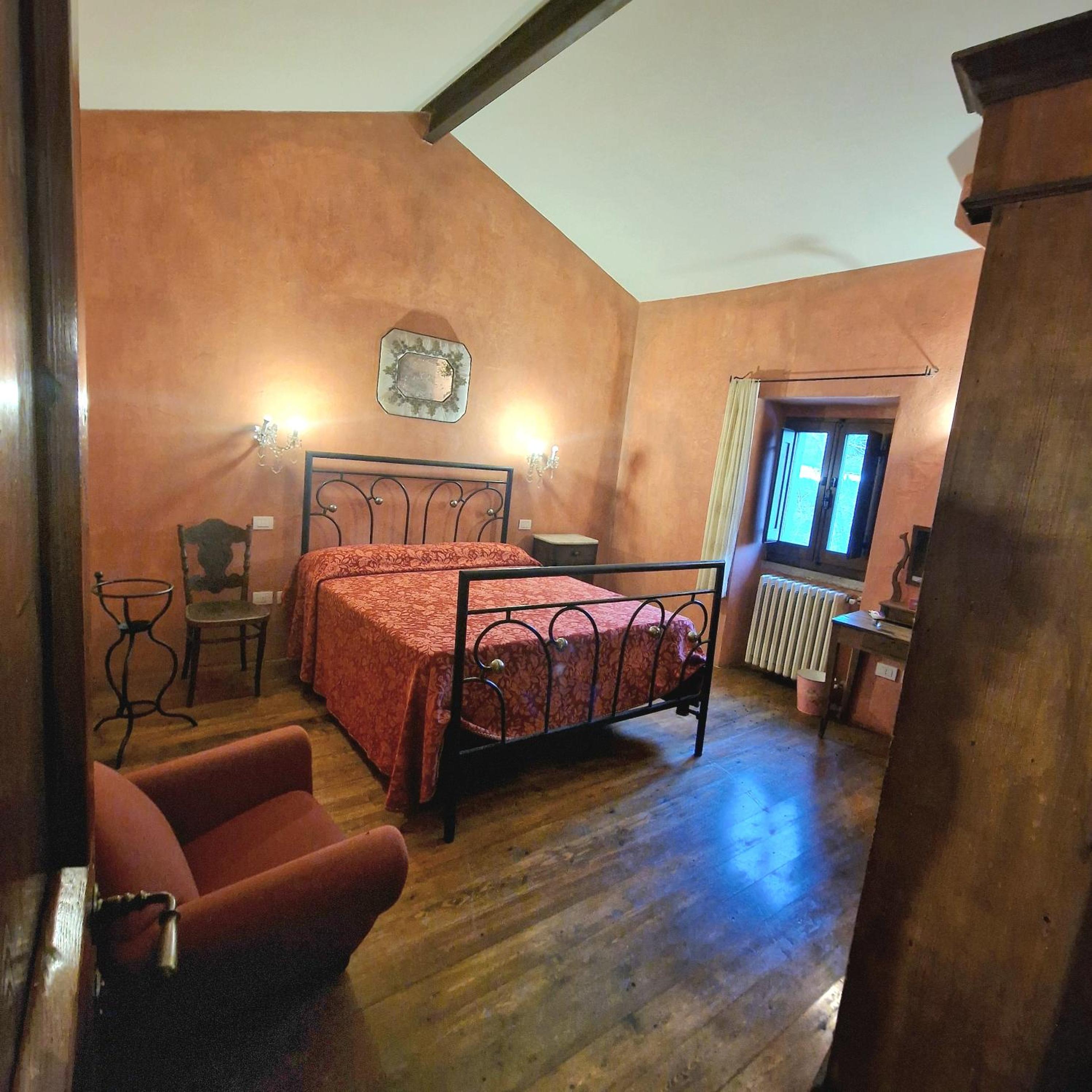 Il Cantuccio - Borgo con piscina privata