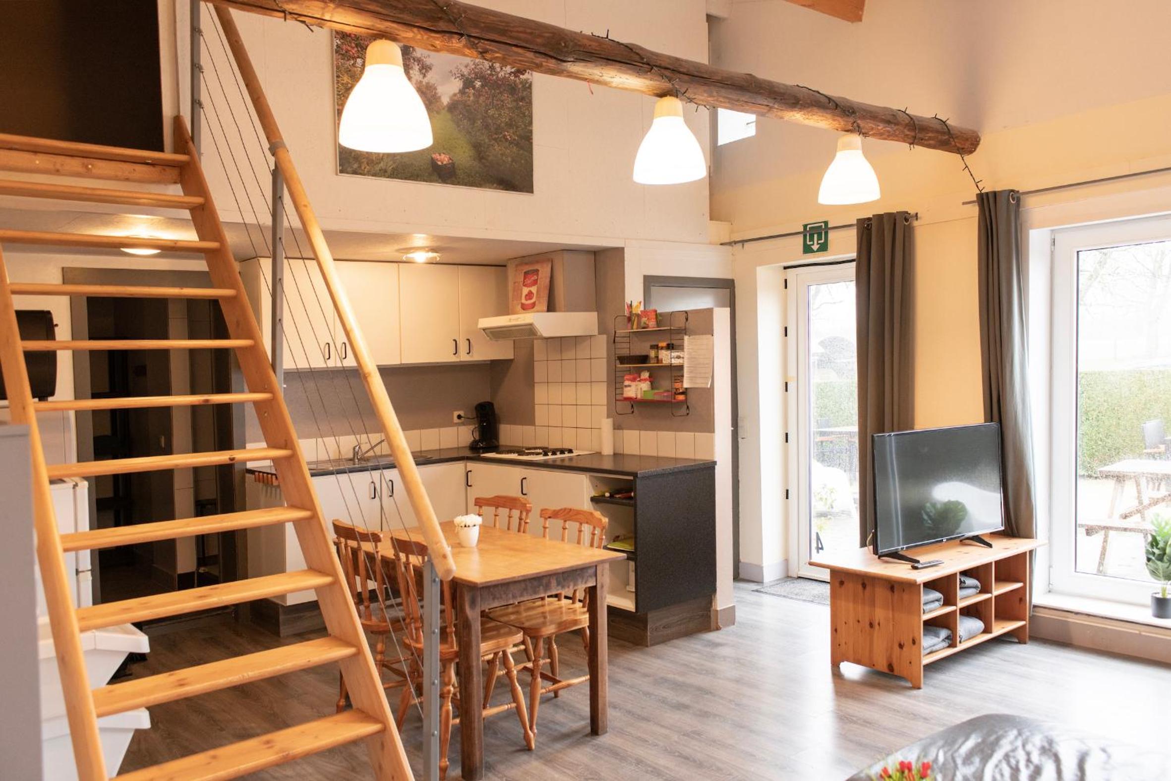 DE SMISHOEVE met kinderpret, dieren en wellness