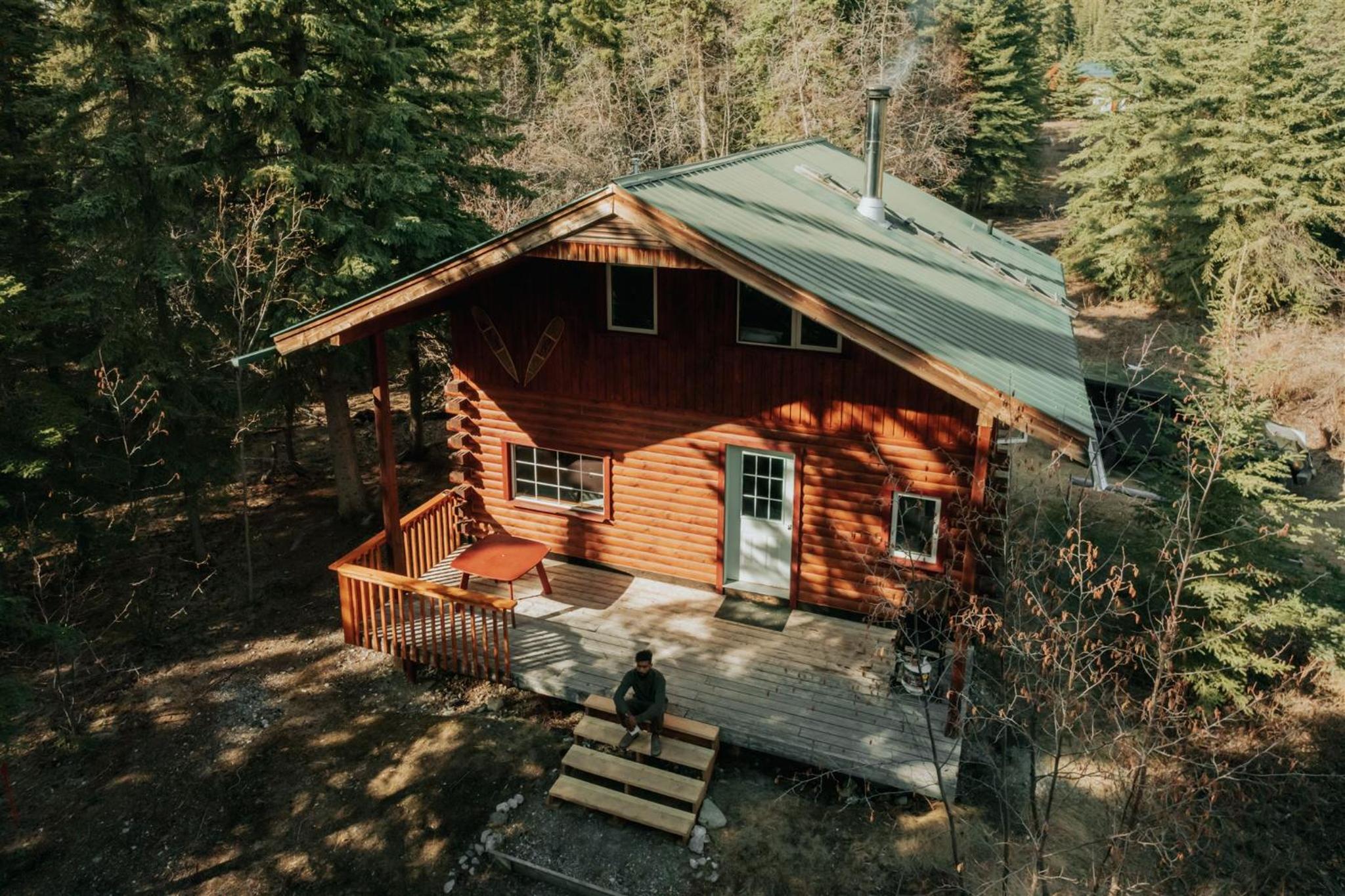 Little Atlin Lodge