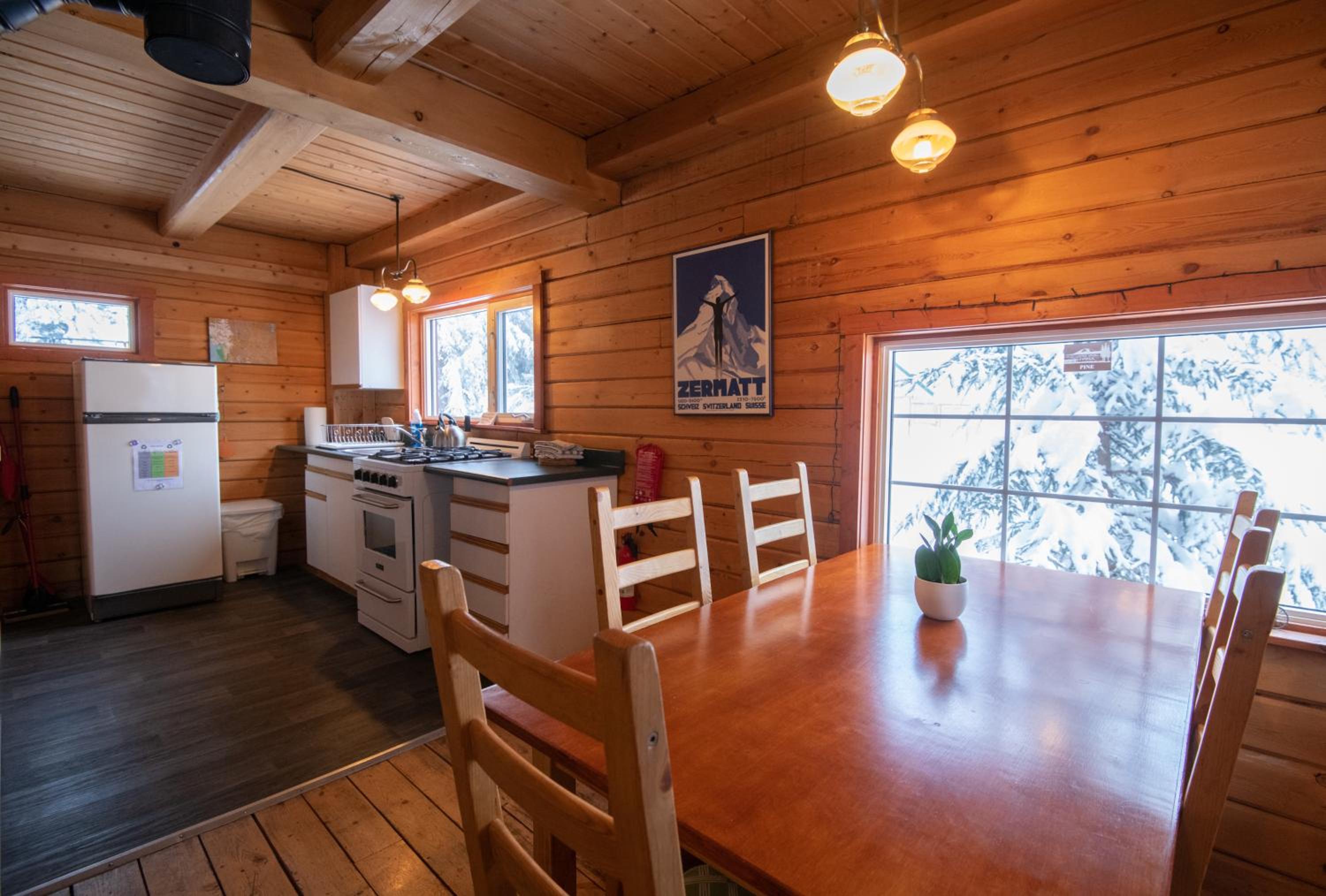 Little Atlin Lodge
