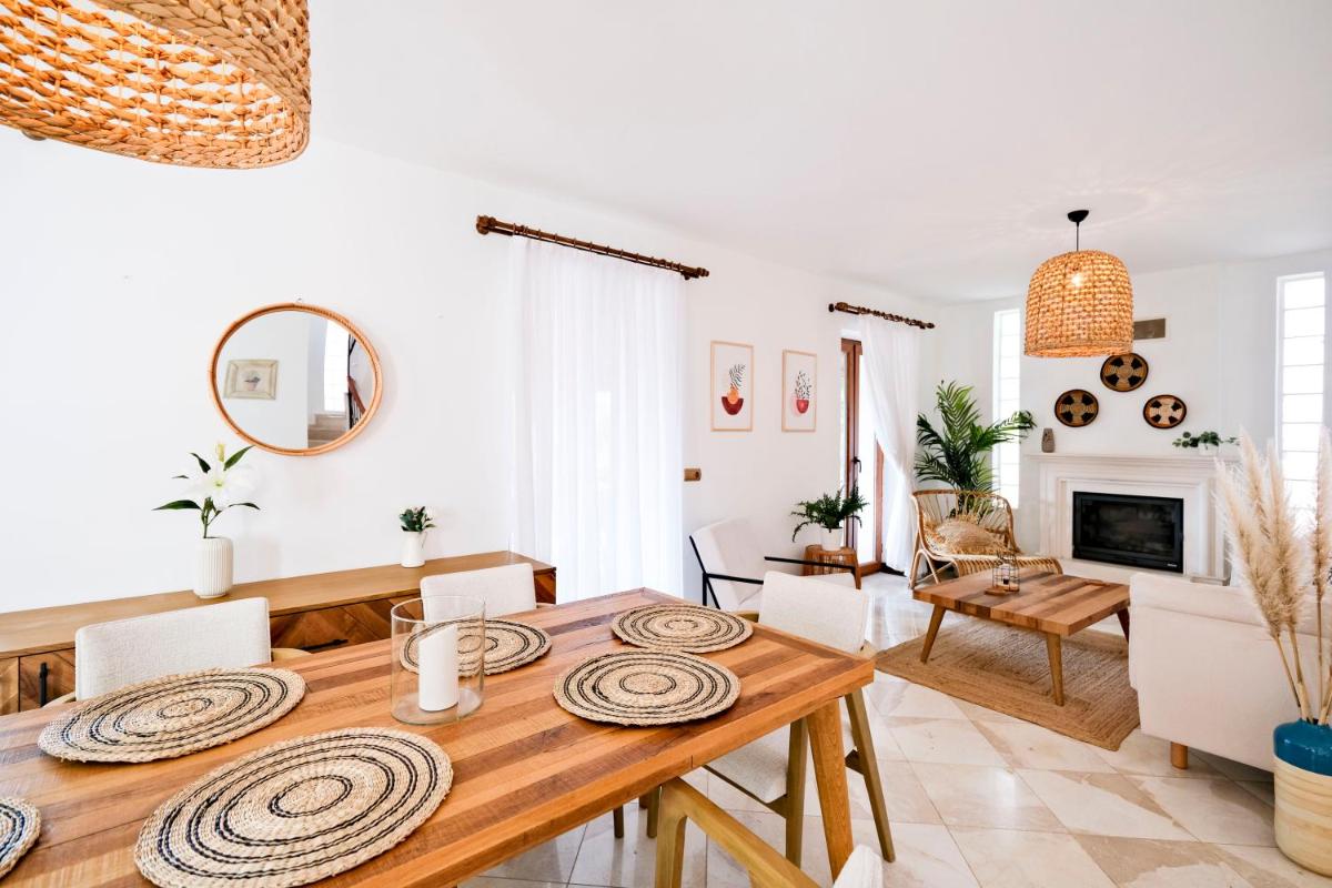 Hotel Villa Aka - Image 1