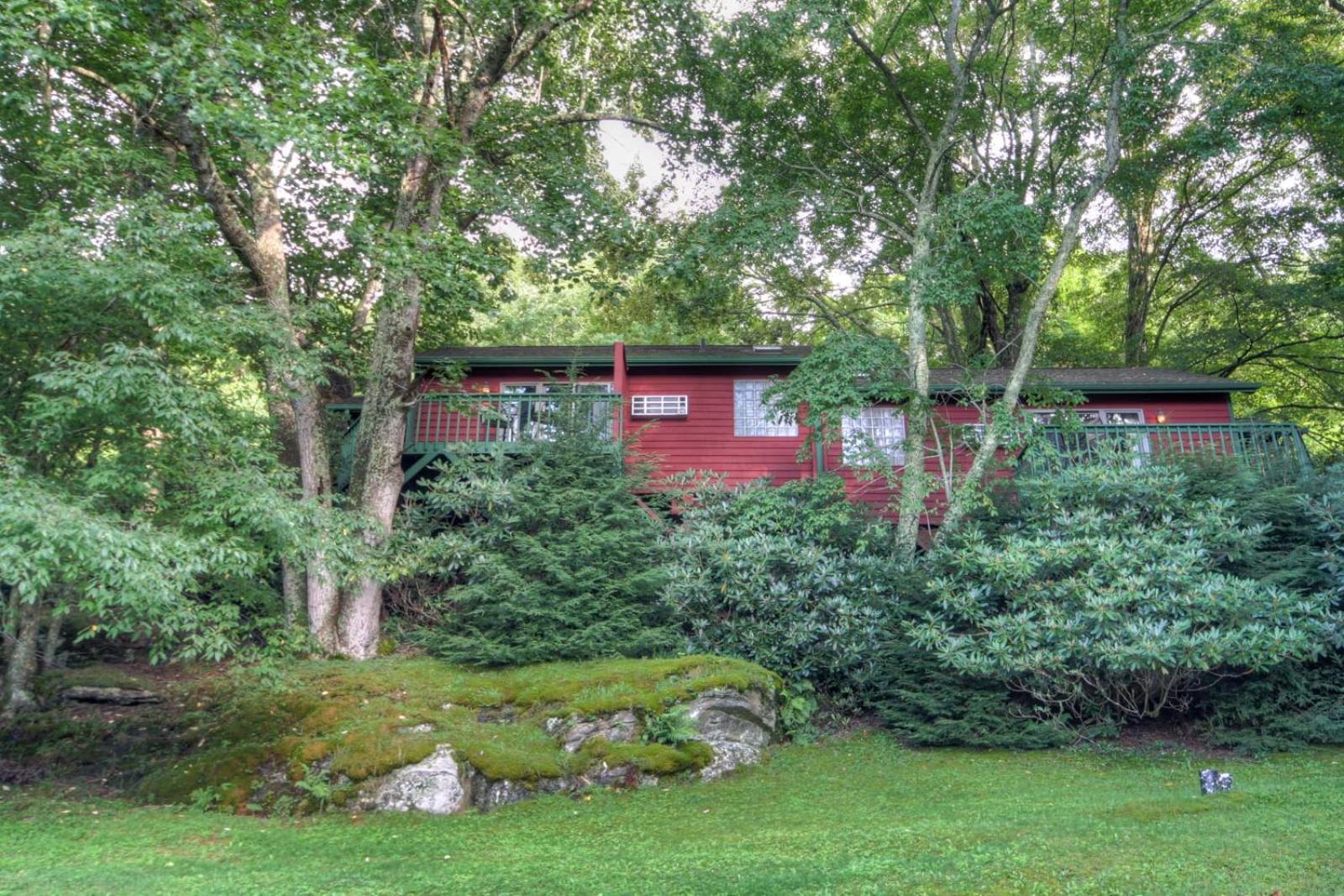 Algonquin Cottage