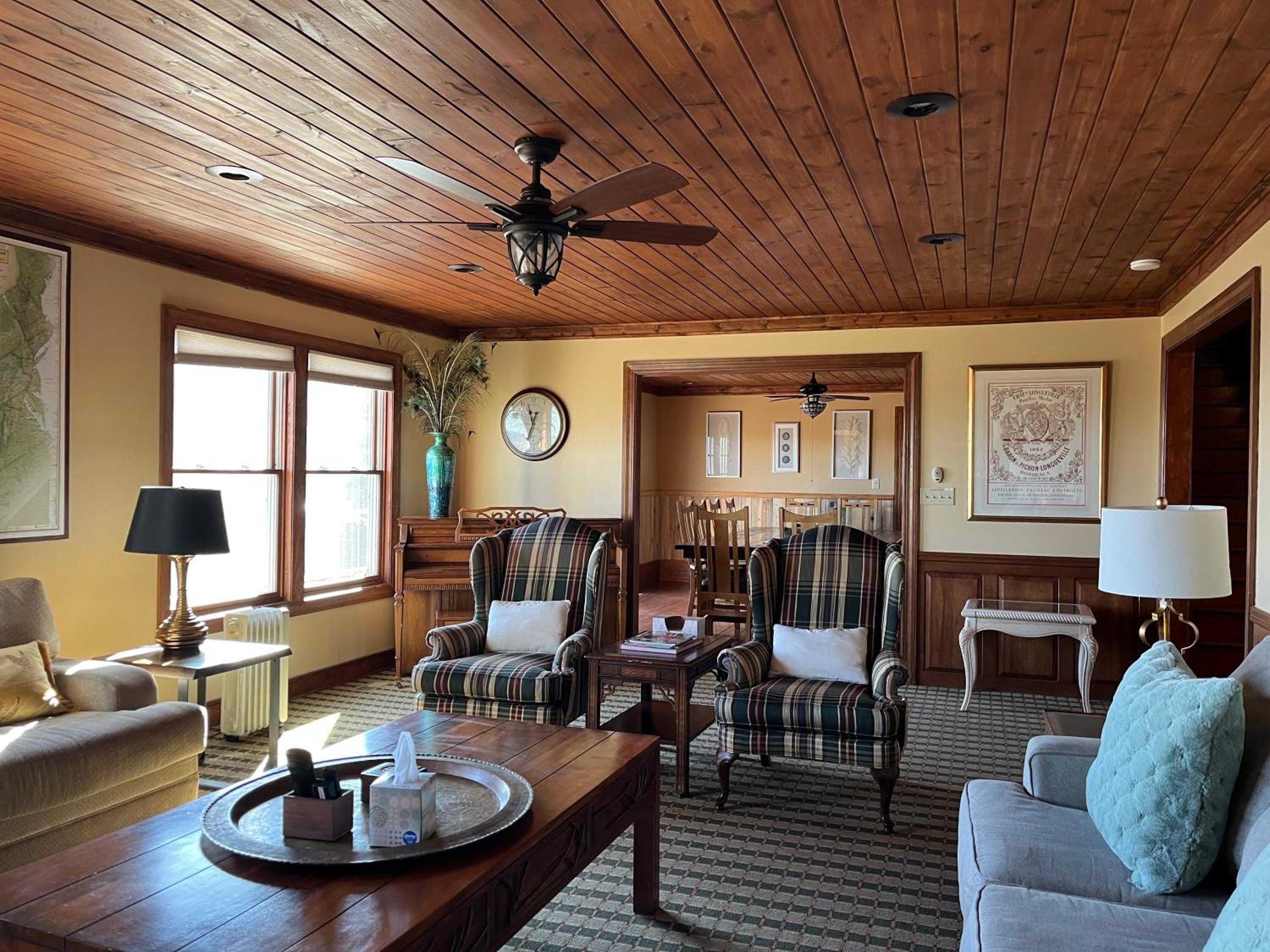 lounge