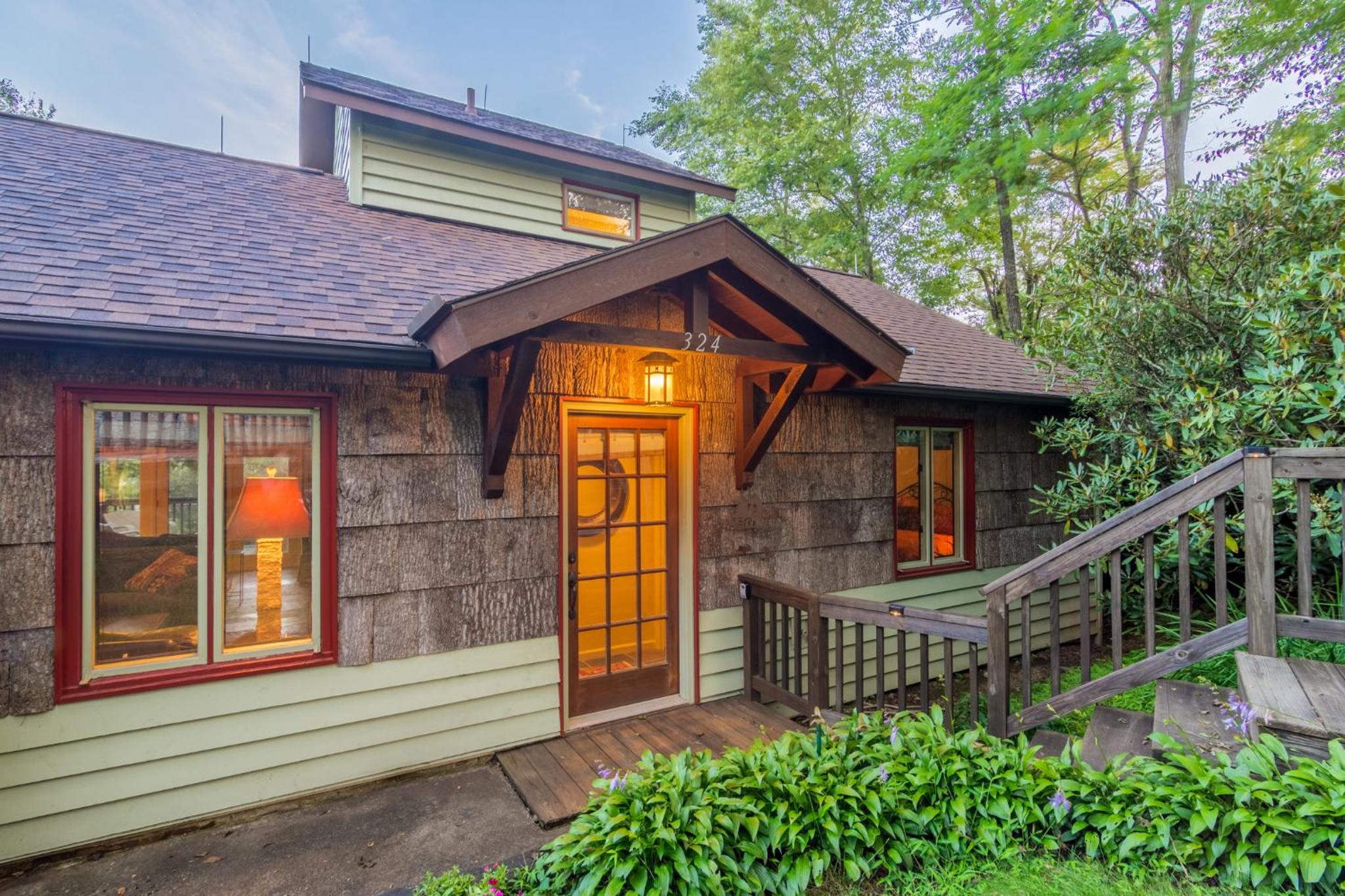 Chalet Blueberry