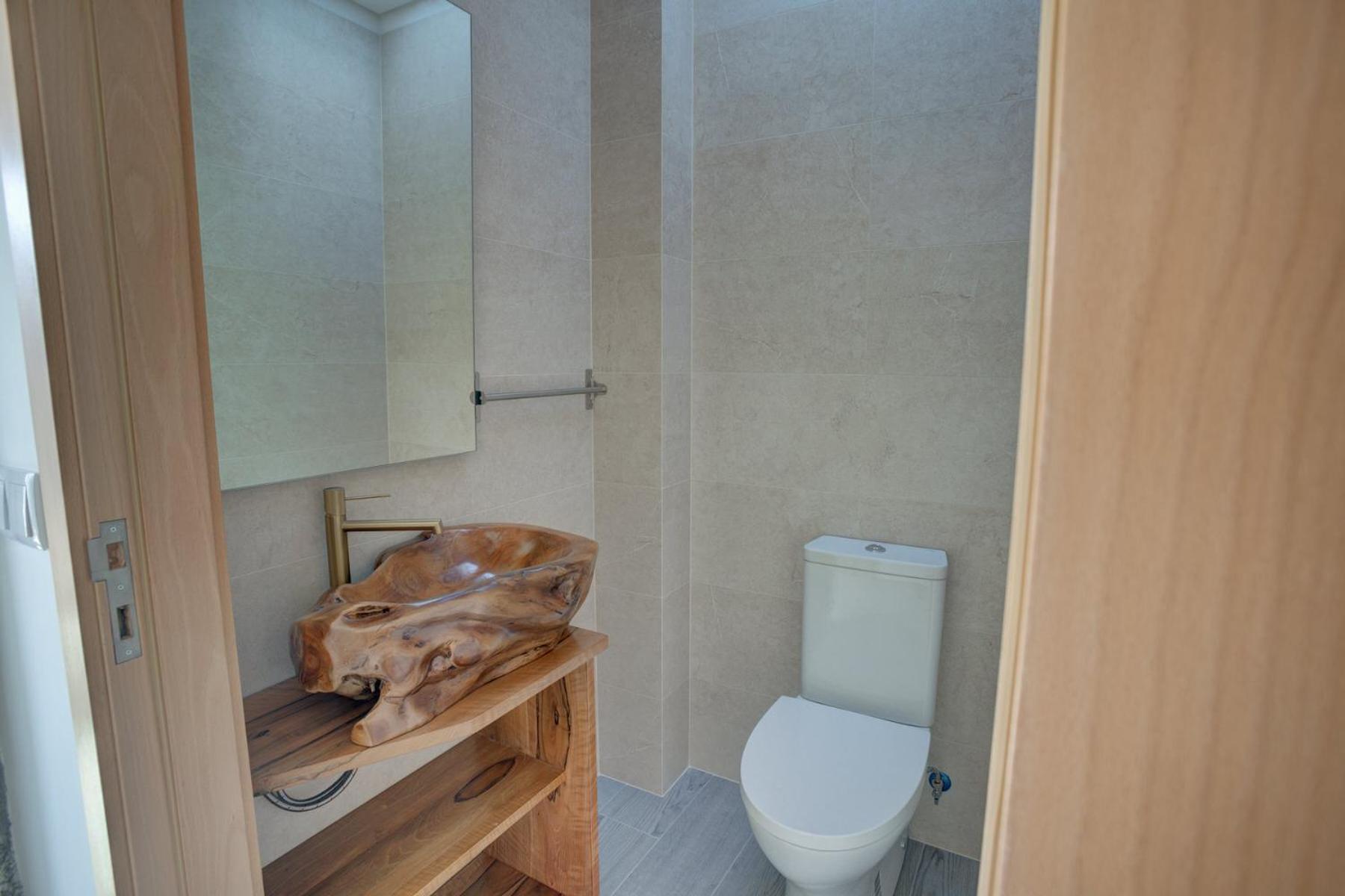 Casas de Tourim view 2
