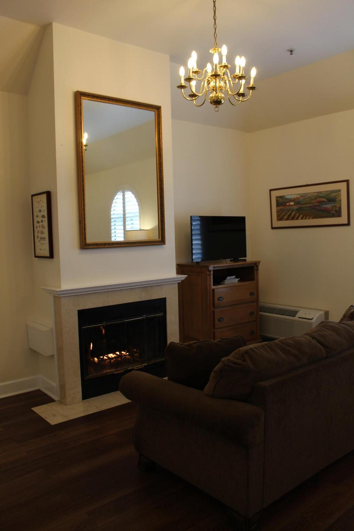 Maui Vacations - Elm House Inn - Property Image 30