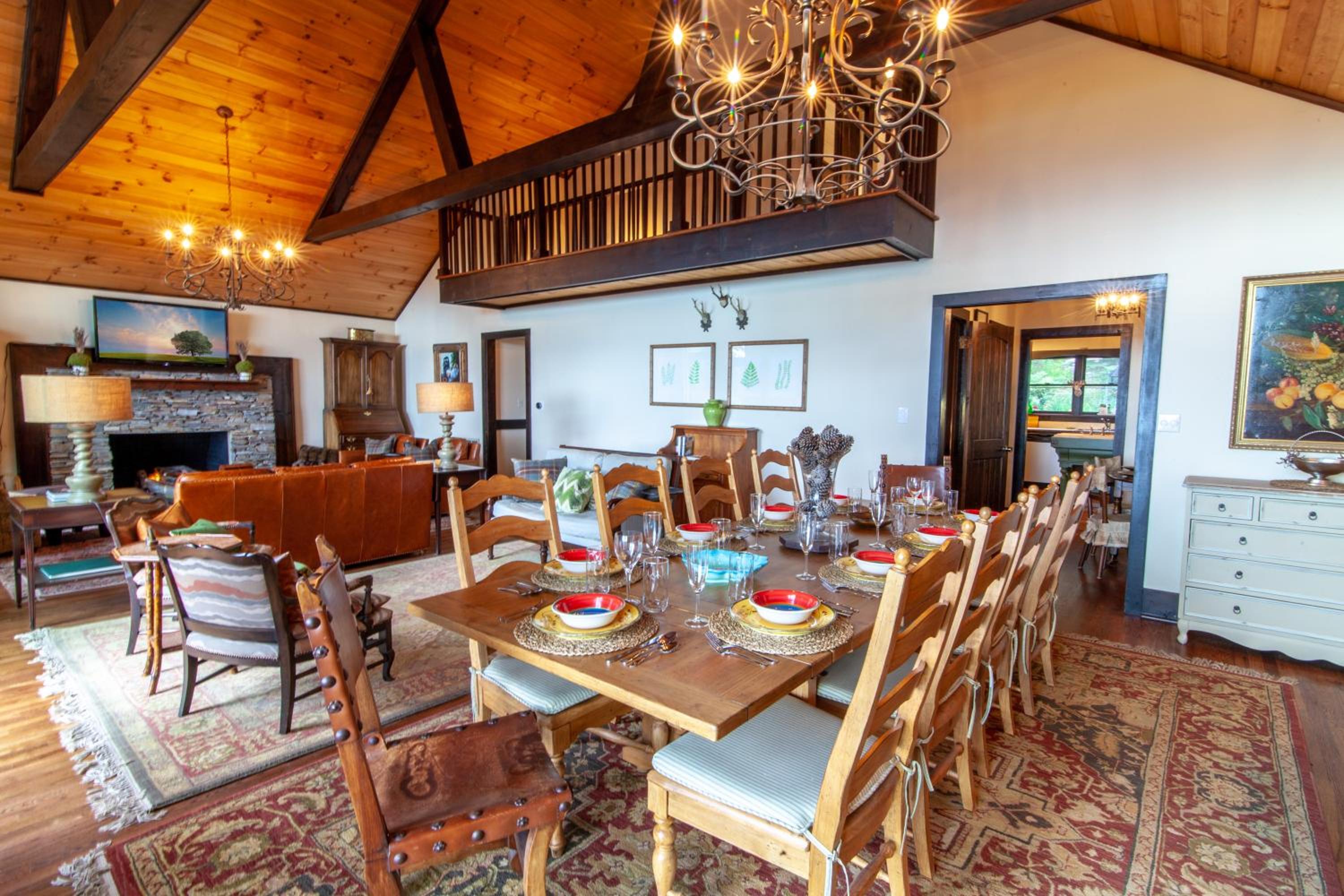 dining