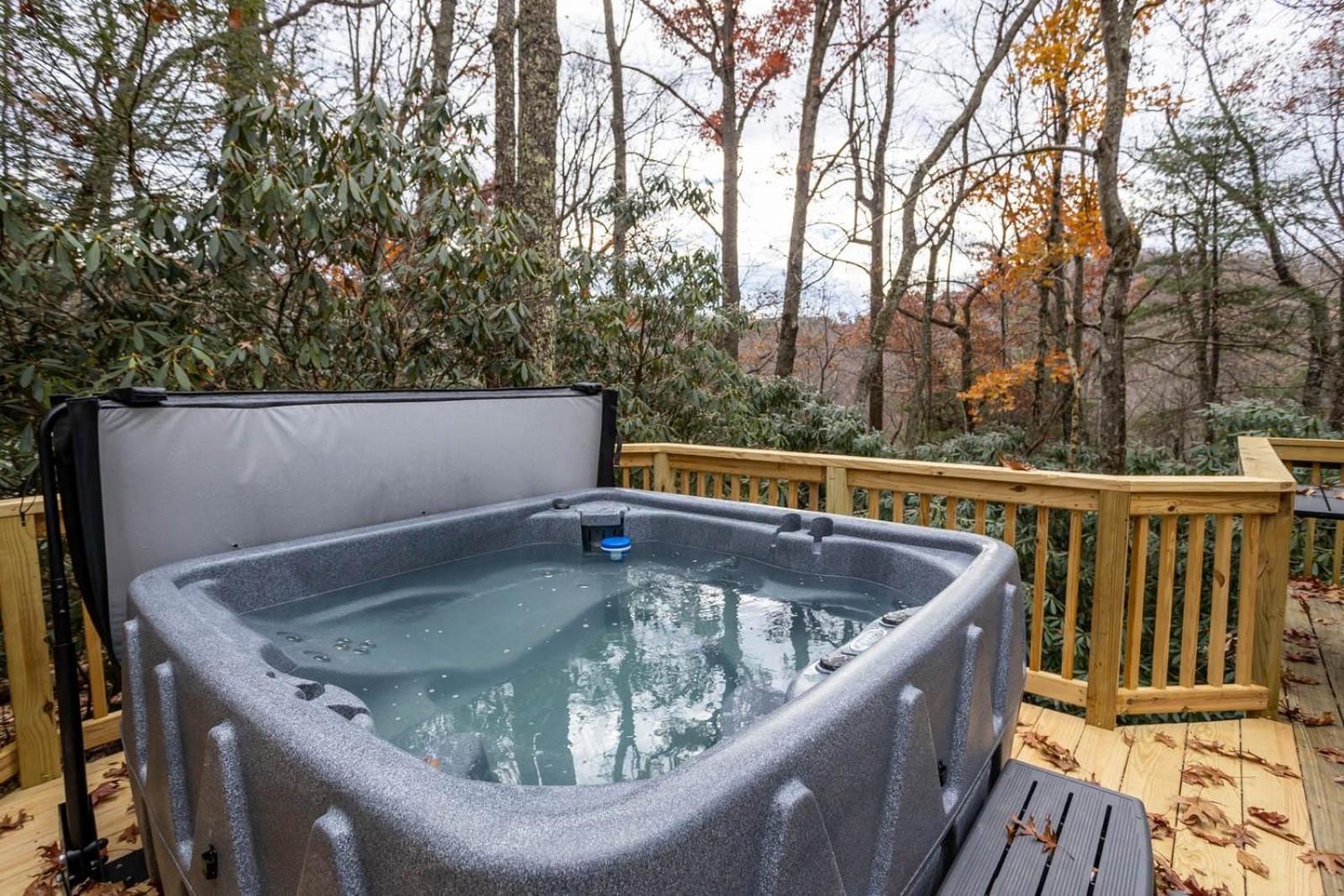 The Escape Cabin view 3