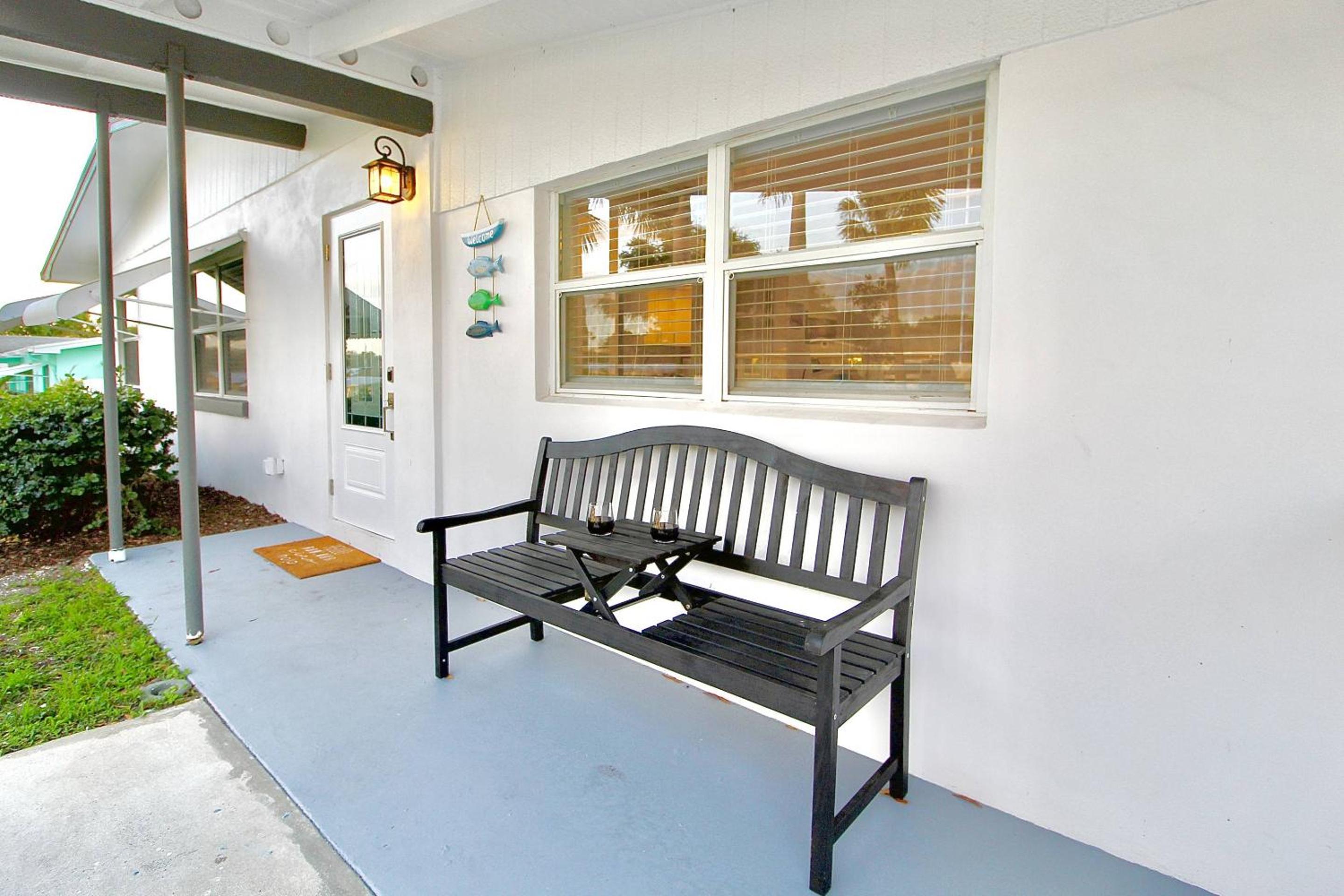 Jensen Surf Shack view 3