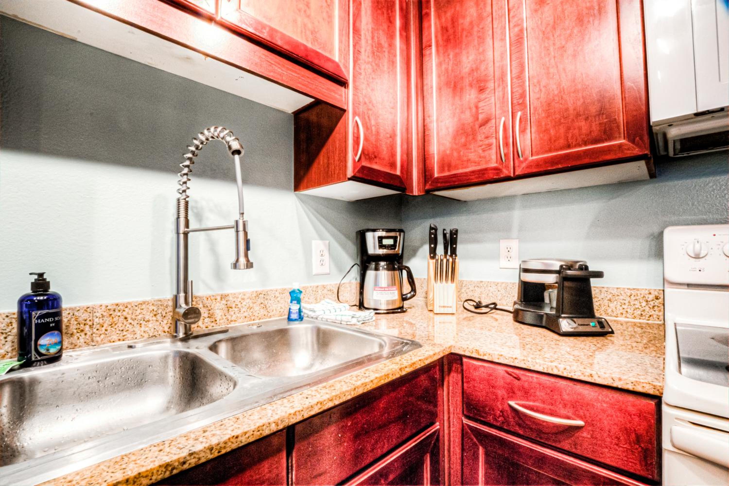 Laketown Wharf 534 By Aneliya view 4