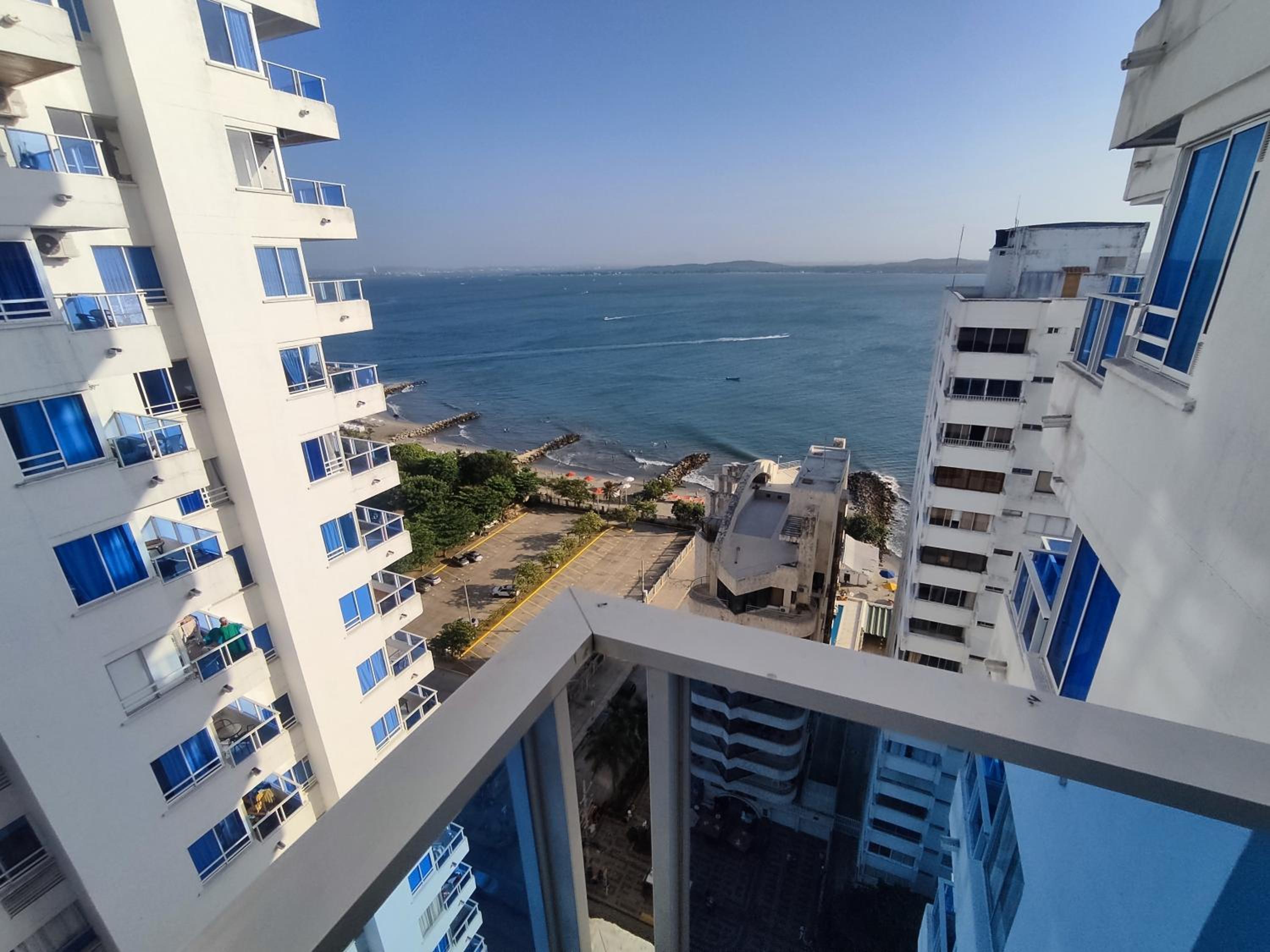 Apto Balcon Vista Frontal Mar Piso 17