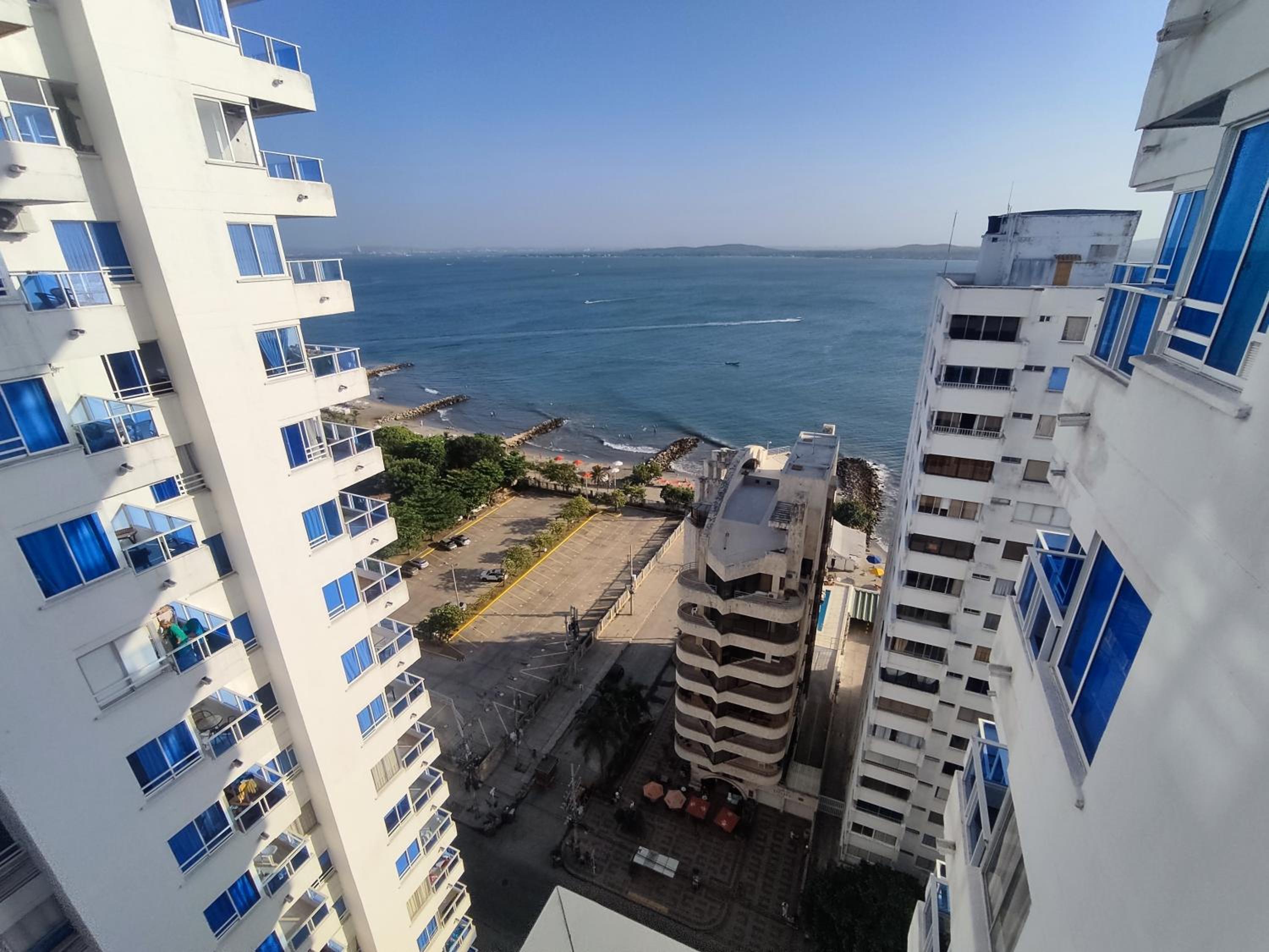 Apto Balcon Vista Frontal Mar Piso 17