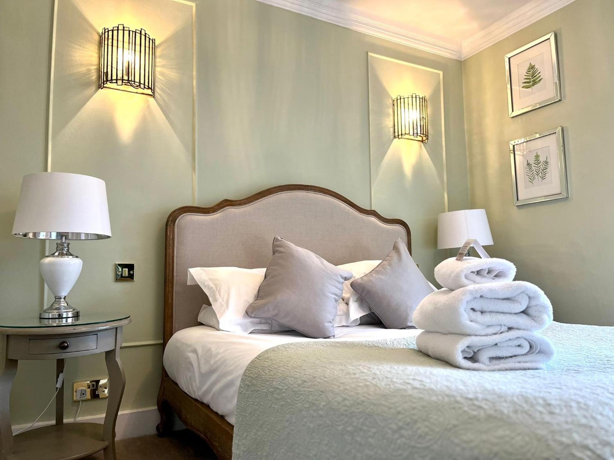 Worthing Vacations - Findon Manor Hotel - Property Image 3