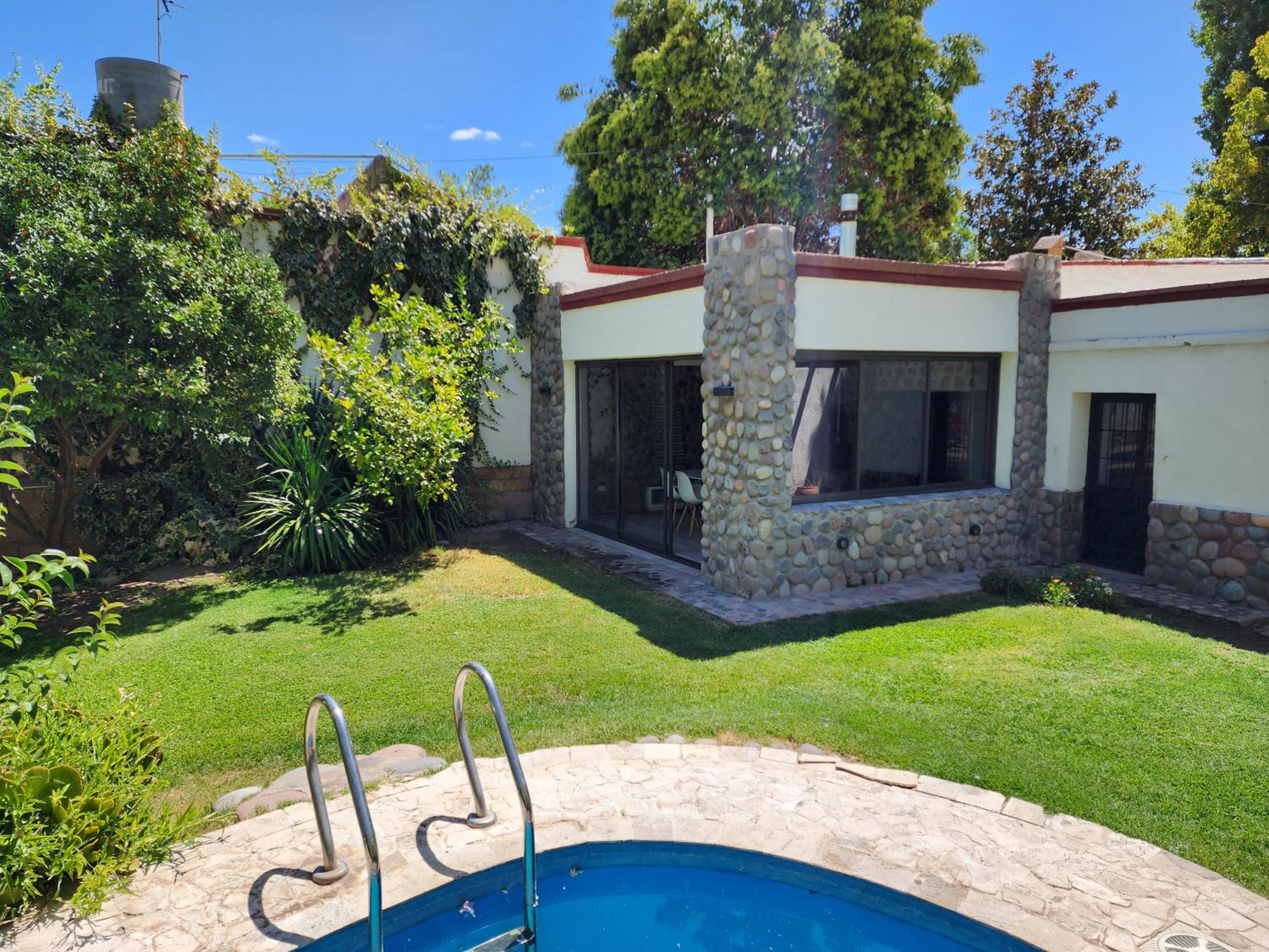 Casa de Piedra
