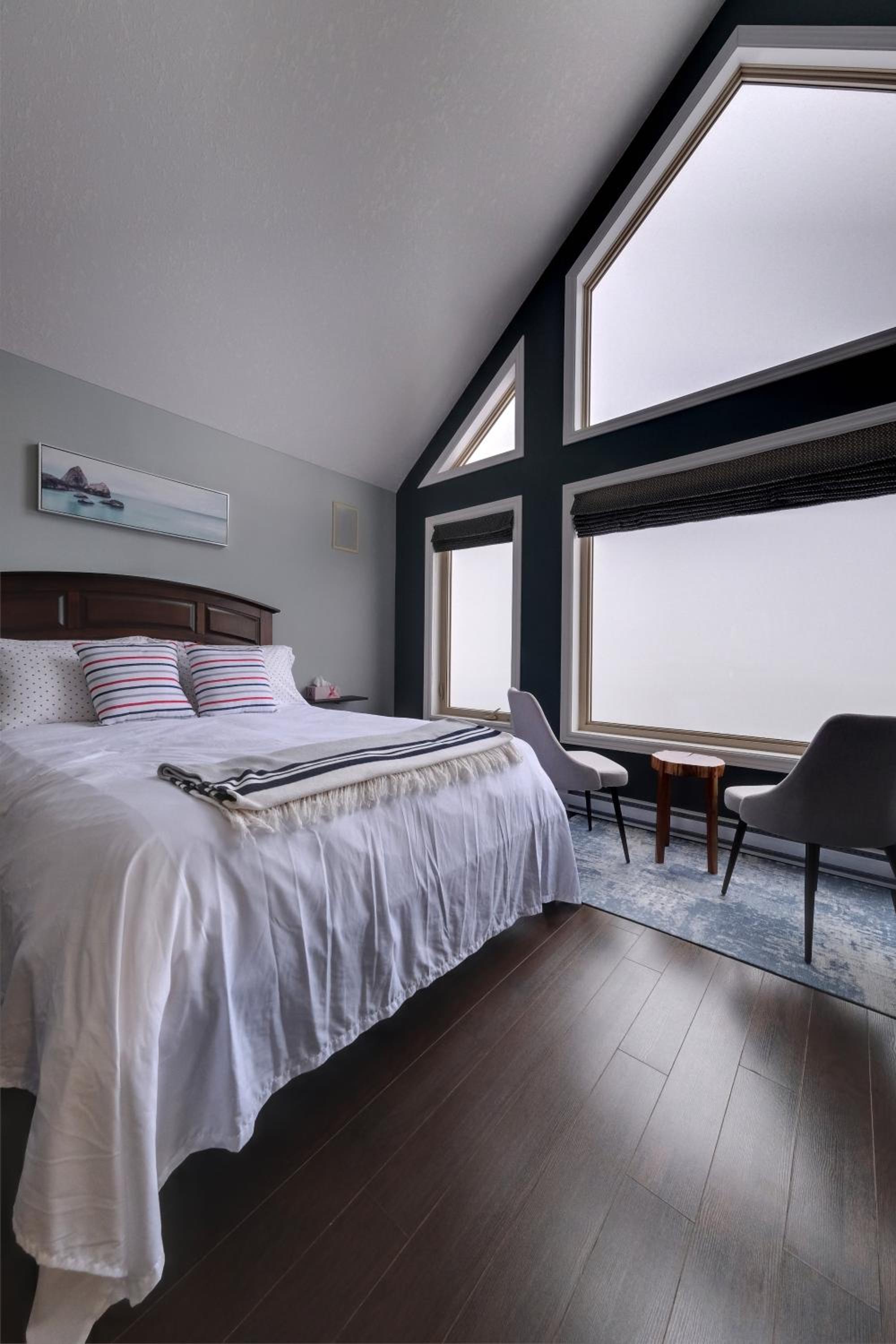 Coastal Lookout Suites