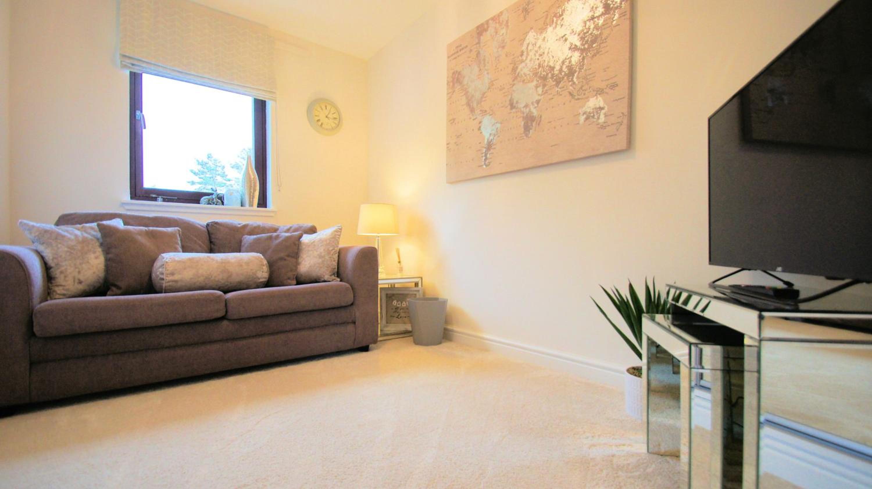 44 Guthrie Court, photo 23