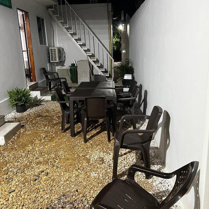Habitación confortable y terraza Hamacas Coveñas