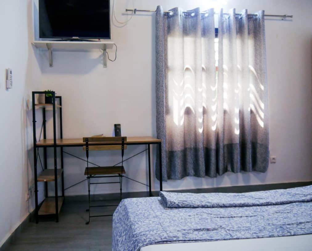 Mado Coliving - Studio Appart, Chambre coin cuisine, Chambre