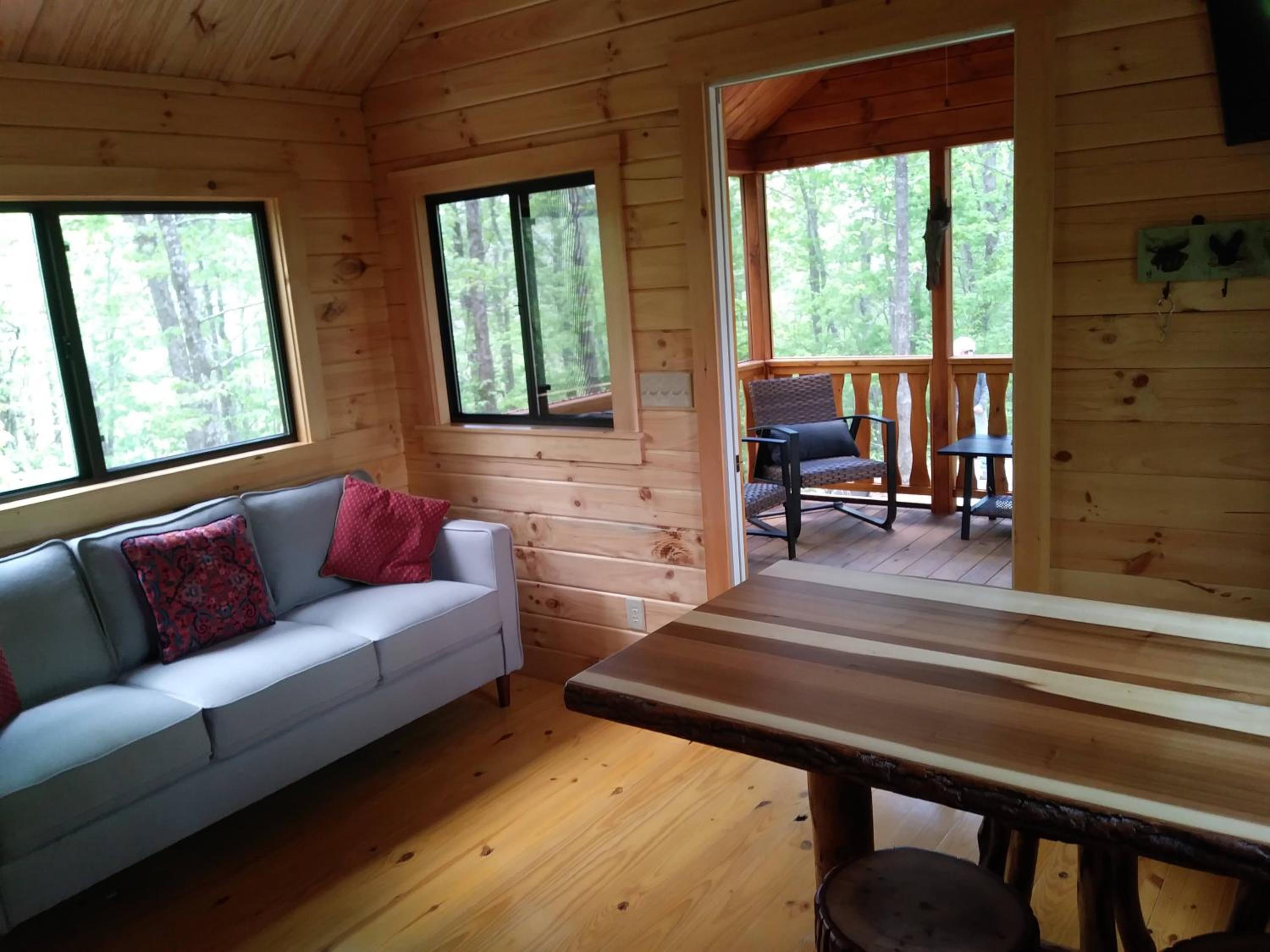 Two Rivers Cabins - The Mountaintop view 4