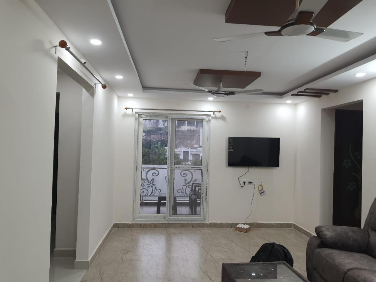 Hillstay Rushikonda