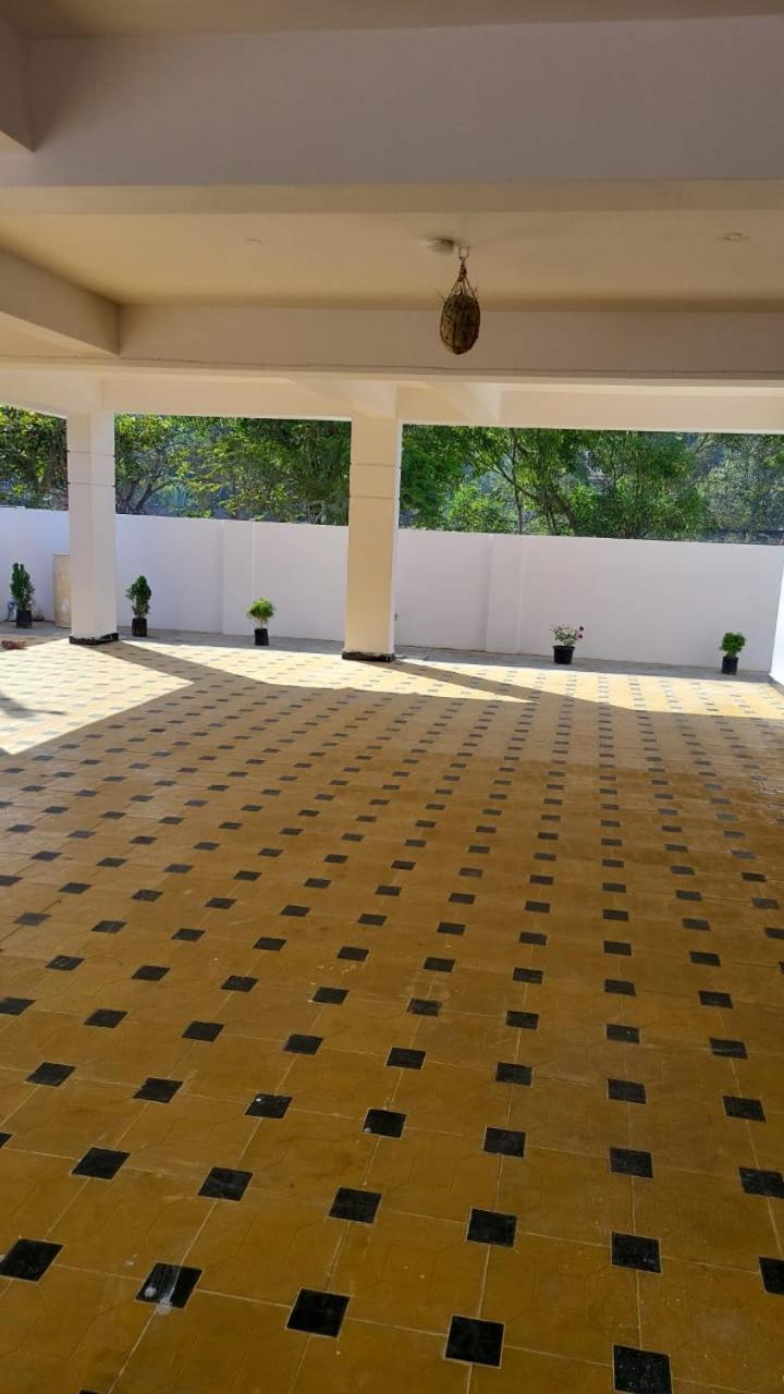 Hillstay Rushikonda