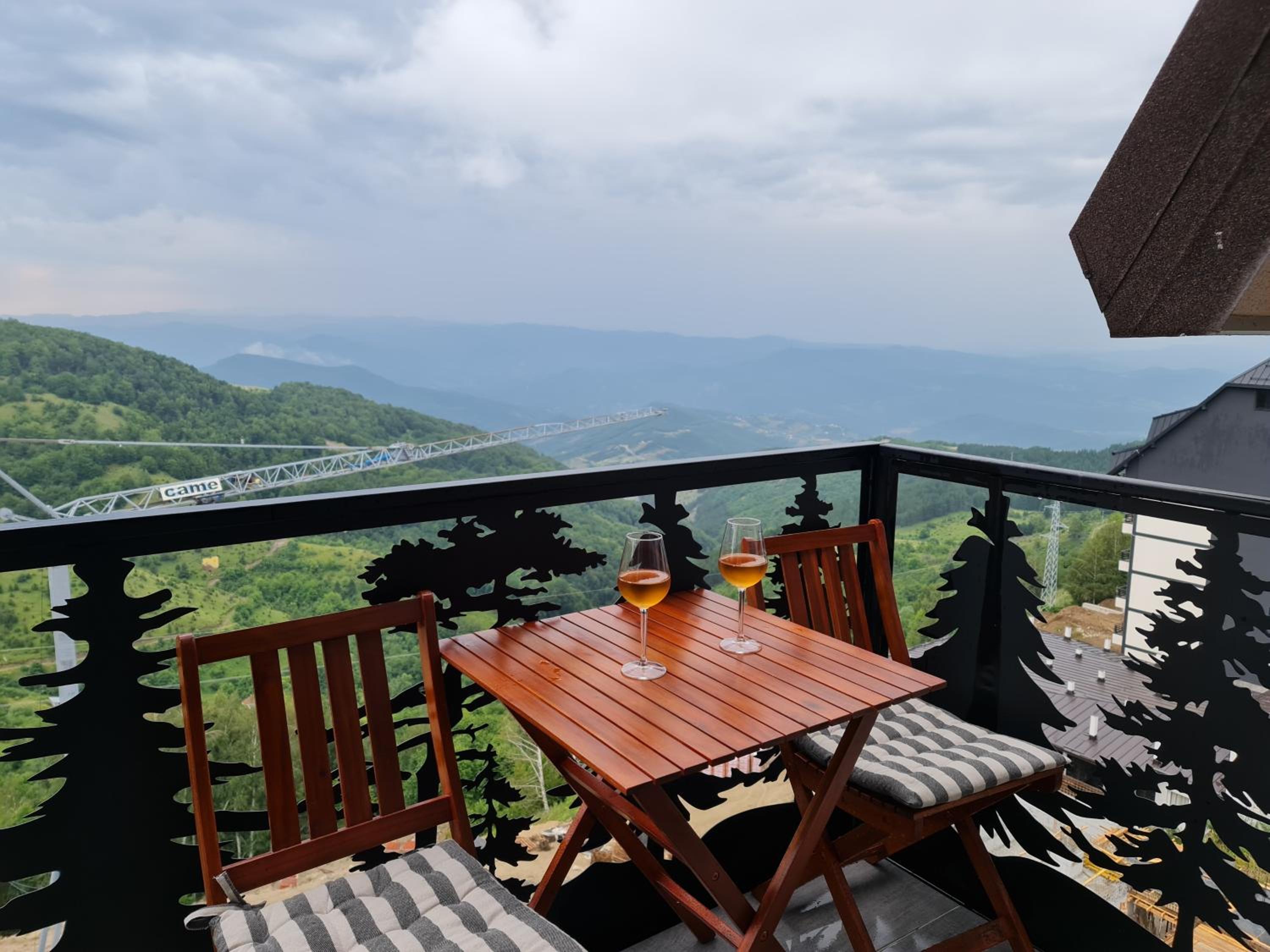 SkyKop Apartmani view 3