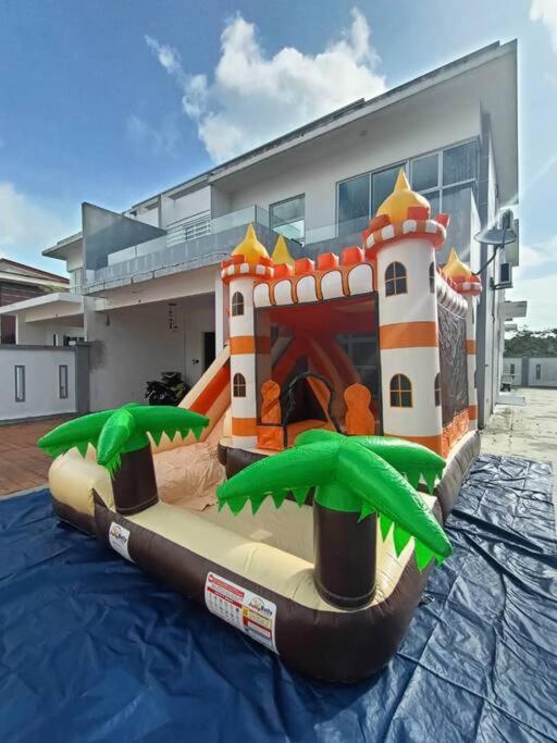 Desaru Nova Guest House with BBQ and Near Tanjung Balau Beach photo 2