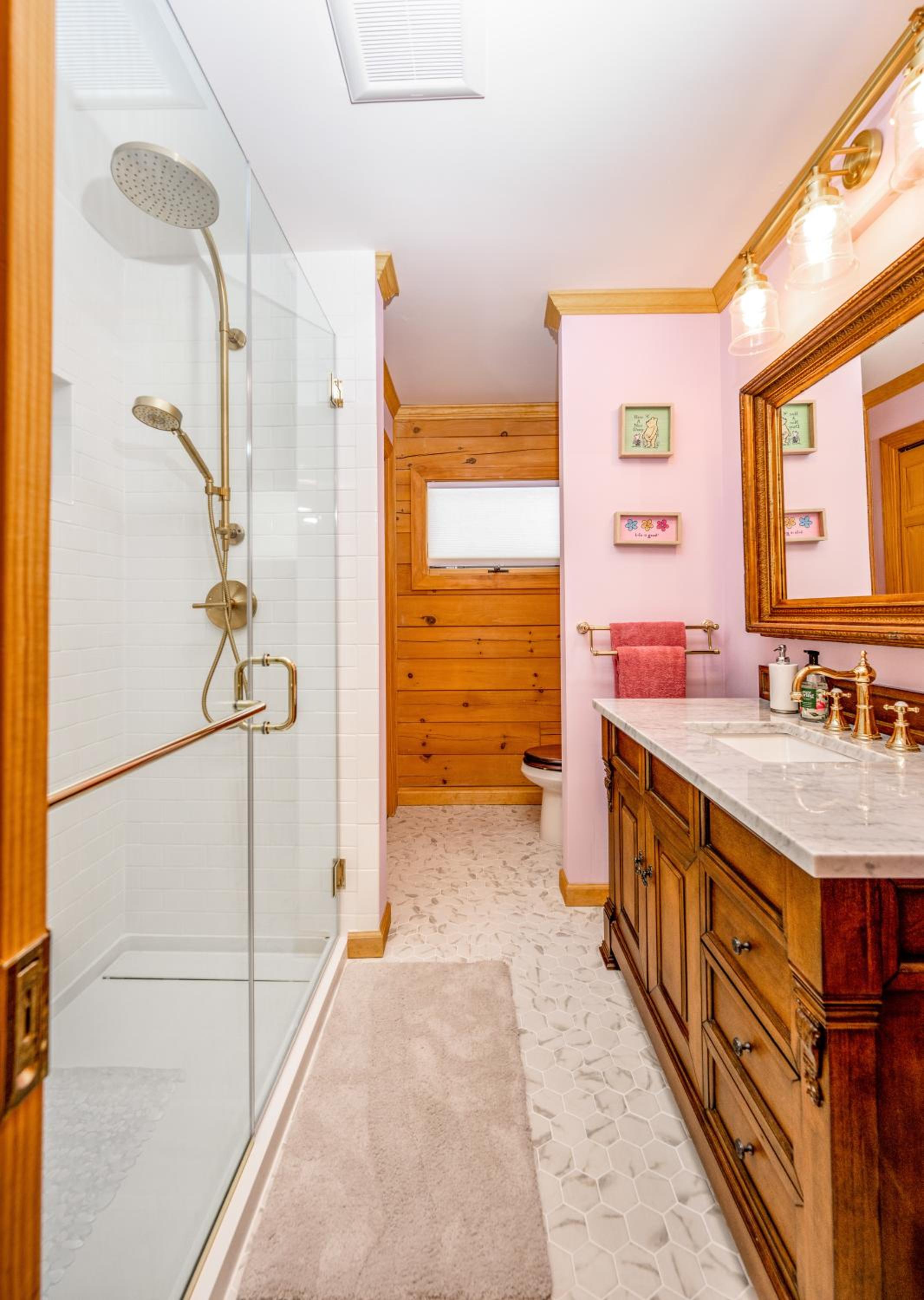 Beautiful Chalet, mins to Hunter/Windham slopes view 3