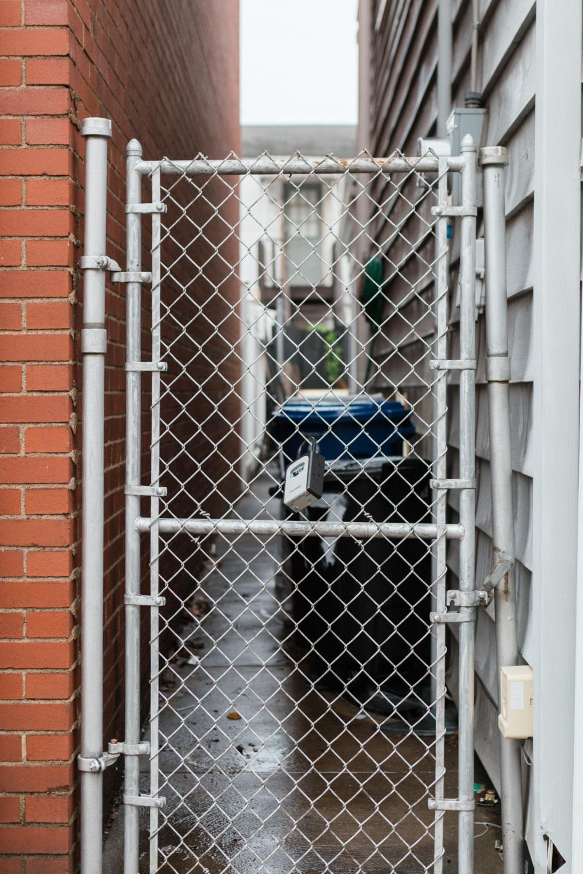 Photo 42