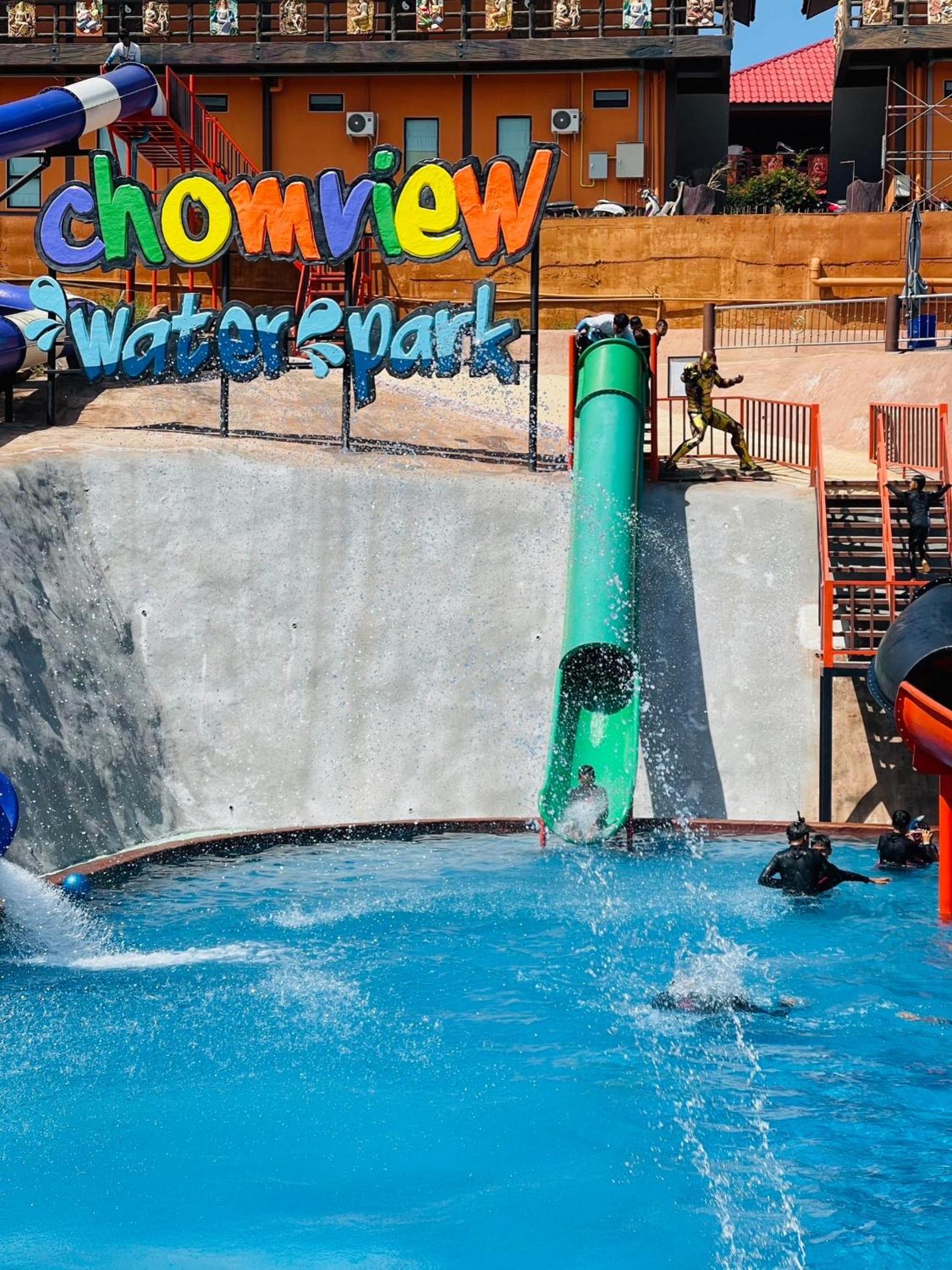 Chomview Resort