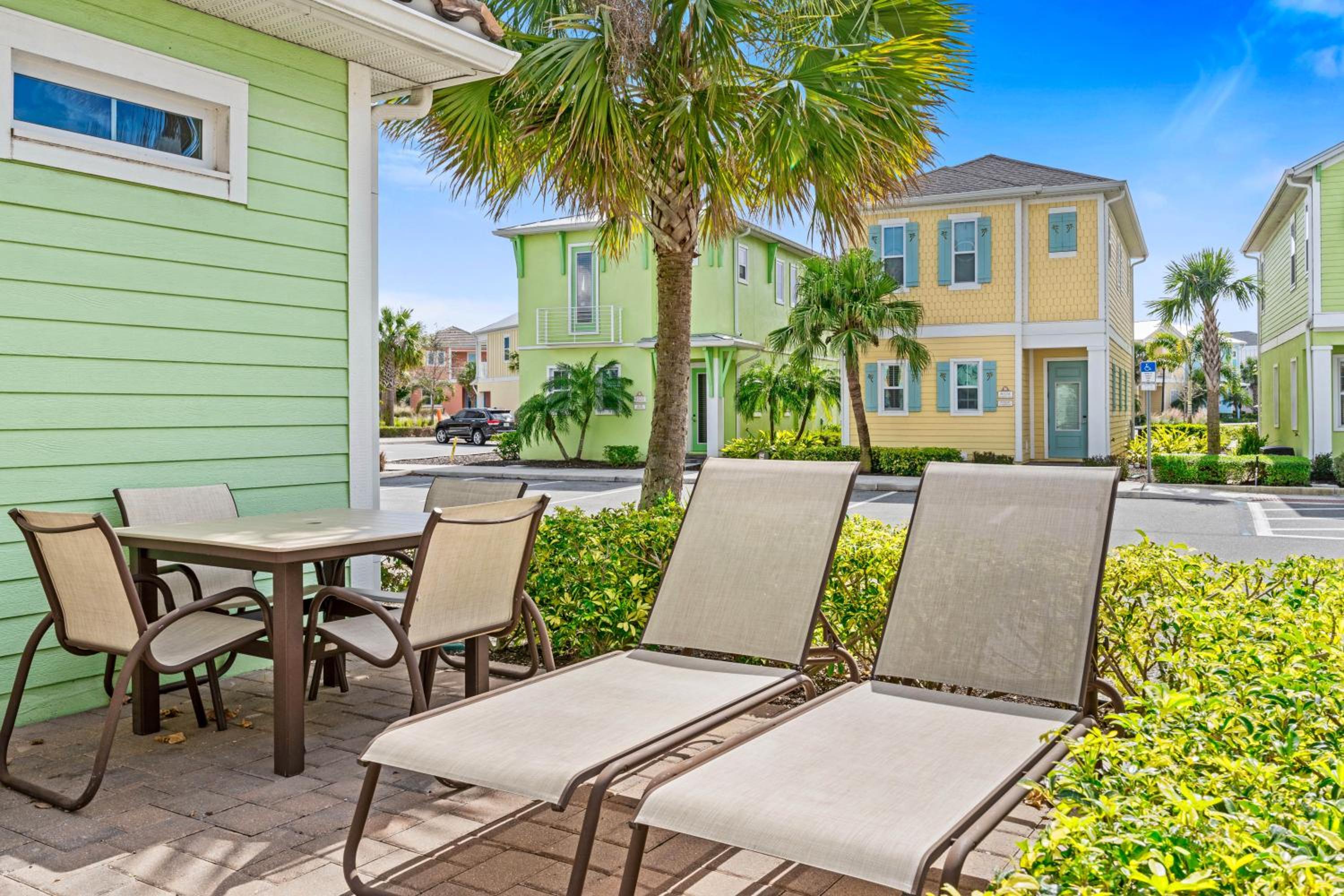 3000 Latitude Lane