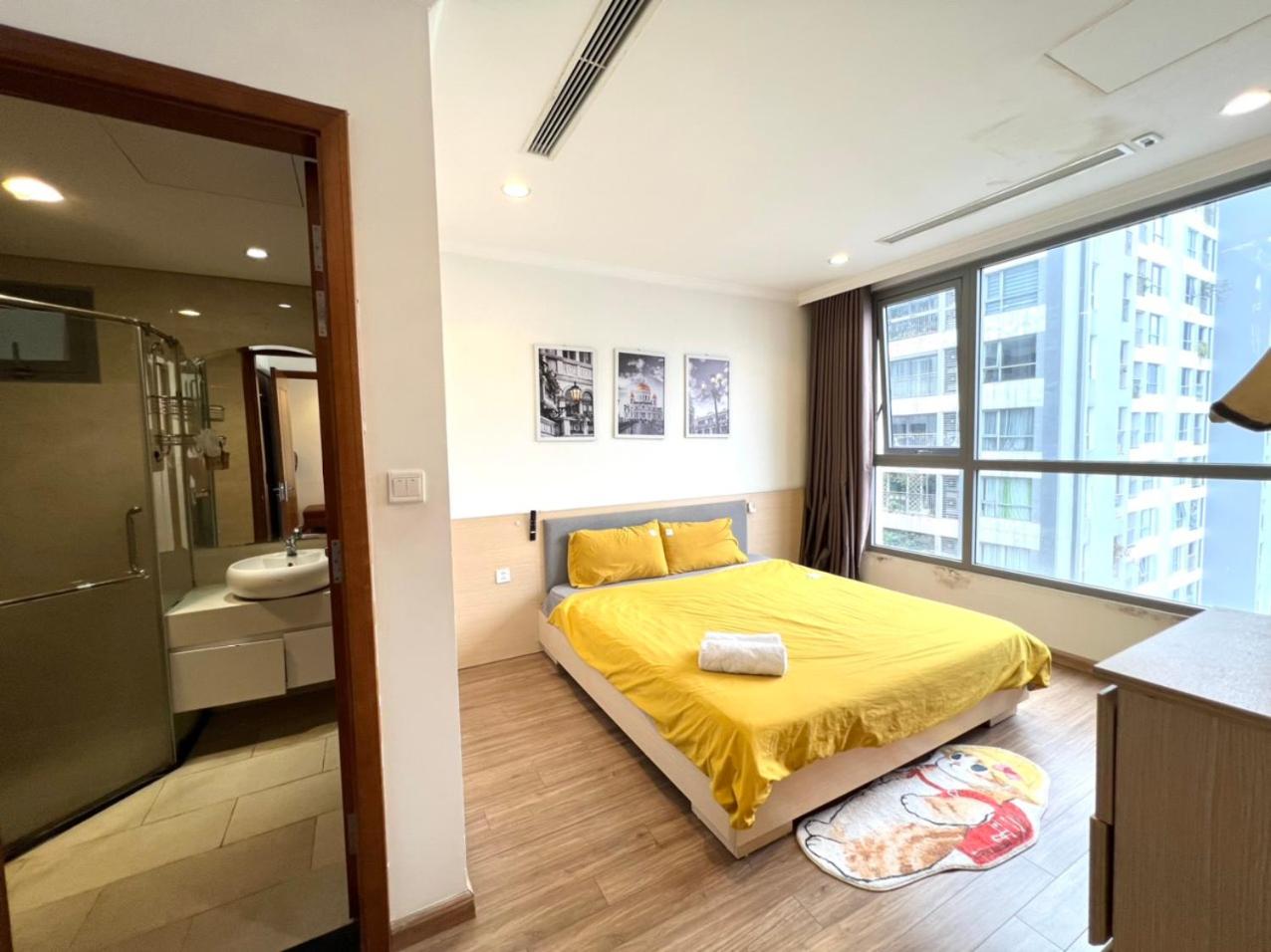 BOM HOMES- VINHOMES TIMES CITY- 2BR-LUXURY APt
