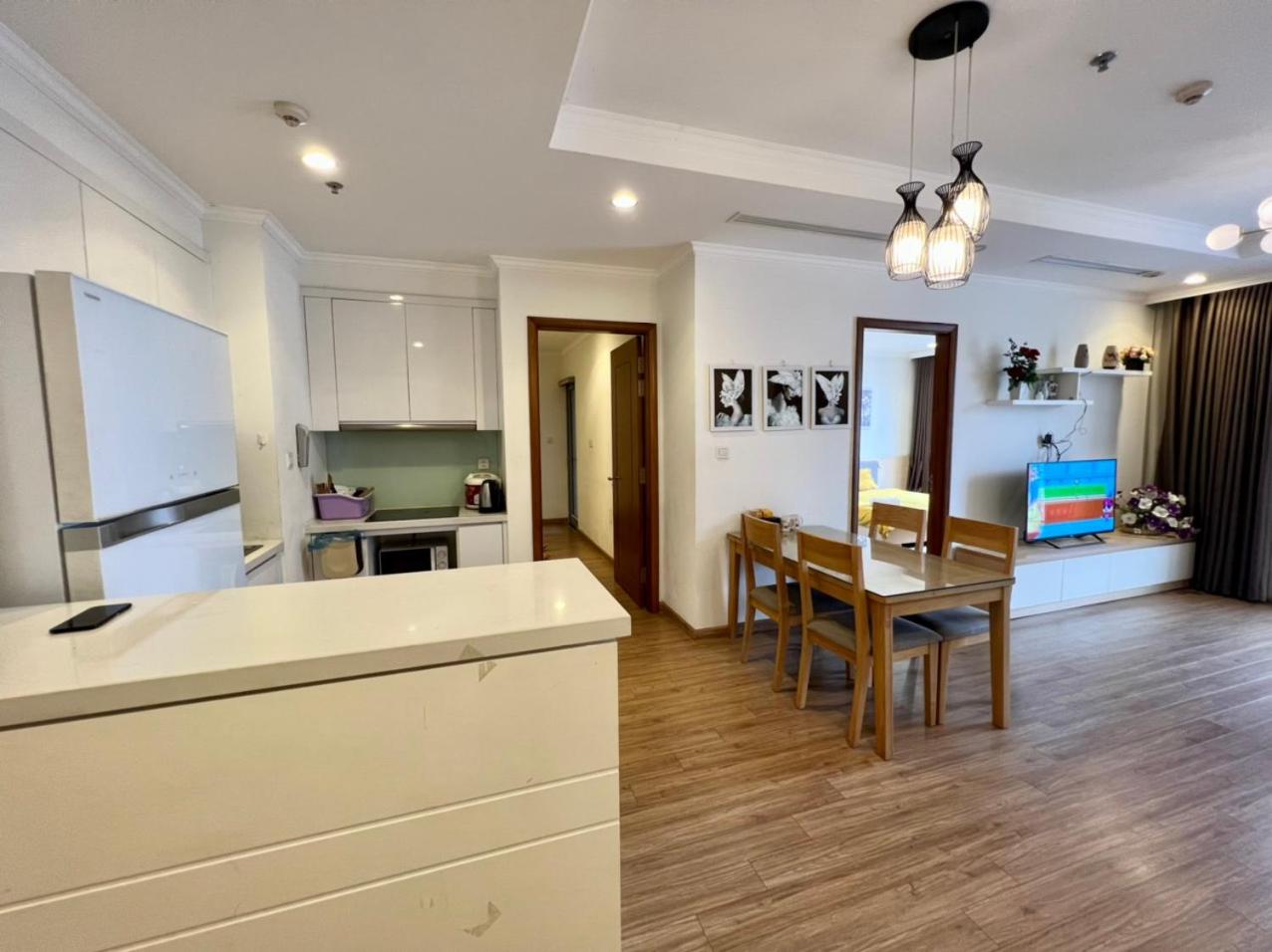 BOM HOMES- VINHOMES TIMES CITY- 2BR-LUXURY APt