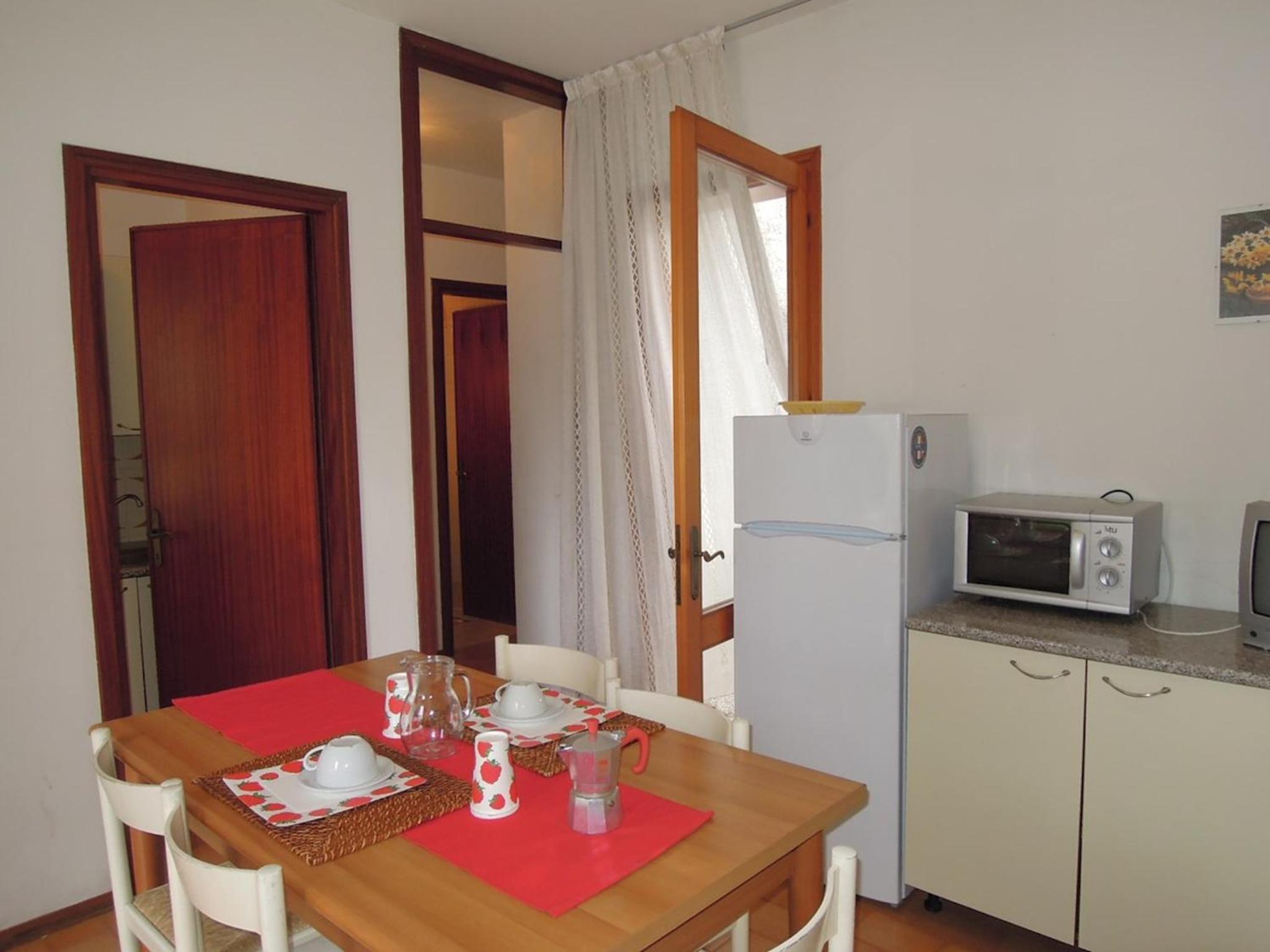 Villa with private garden and barbeque - Beahost view 2