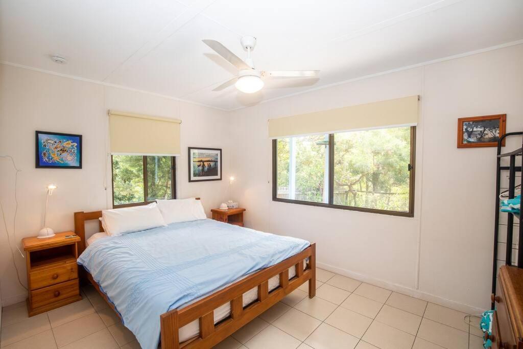 Allamanda Cottage - close to beach - pet friendly