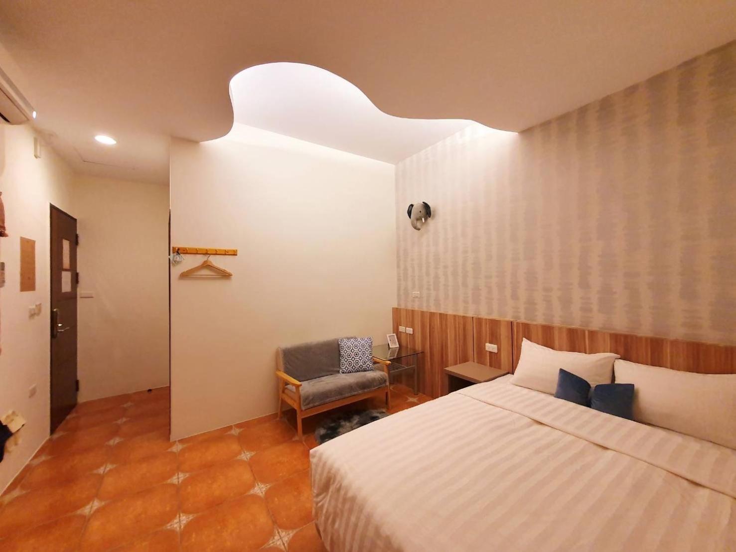 Warm & Cozy Inn