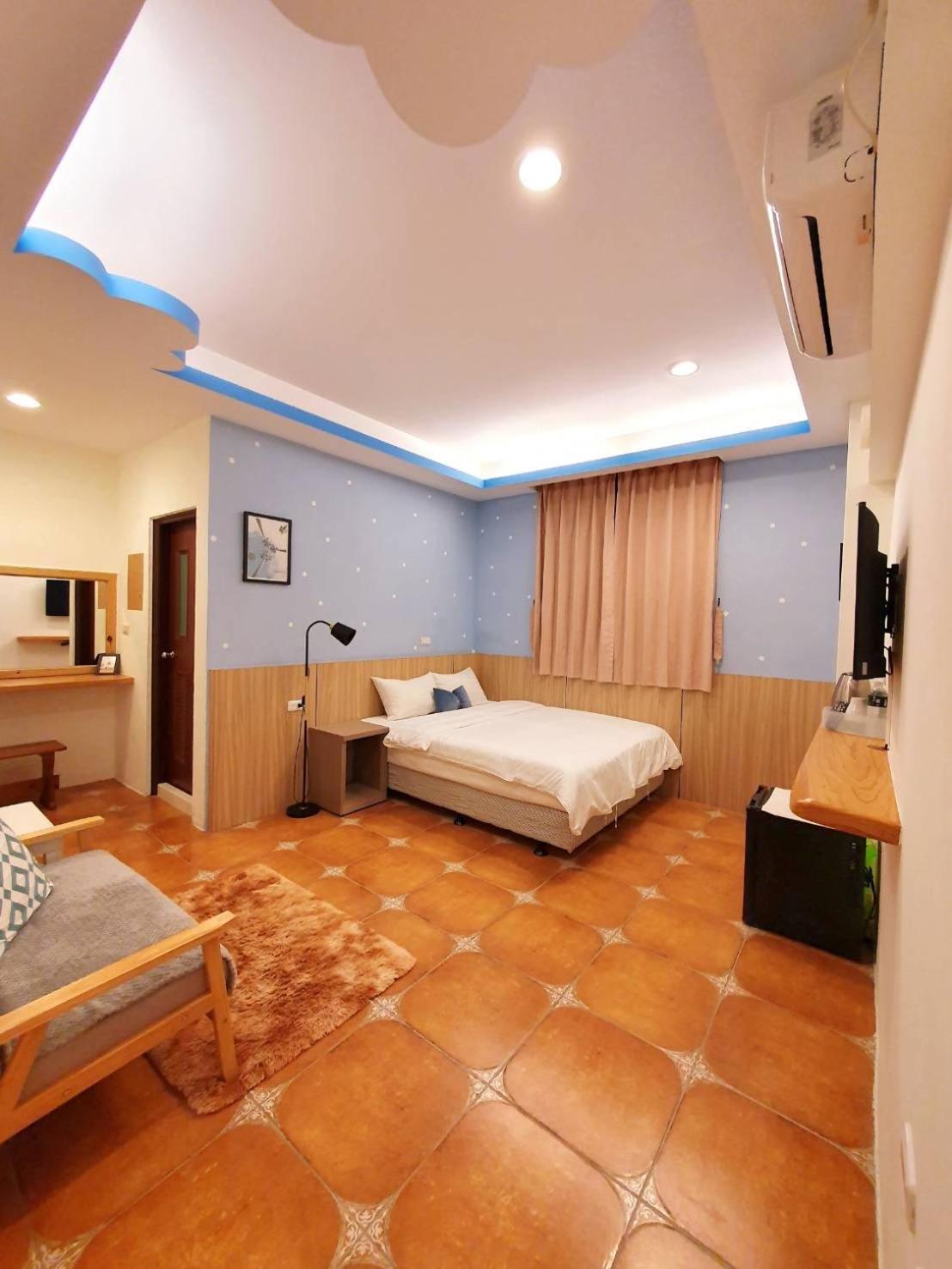 Warm & Cozy Inn