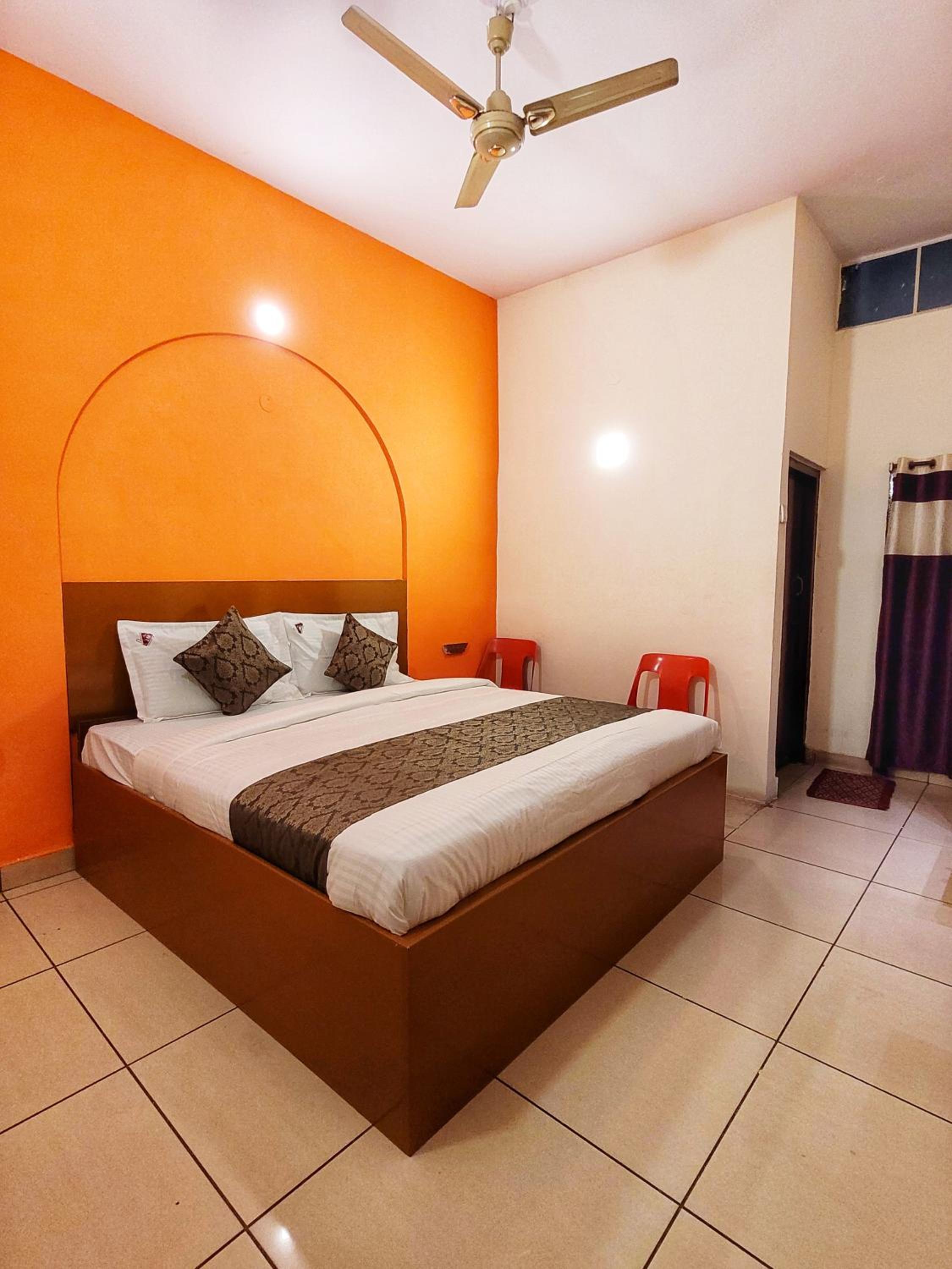 New Jaganmohana Comforts view 3