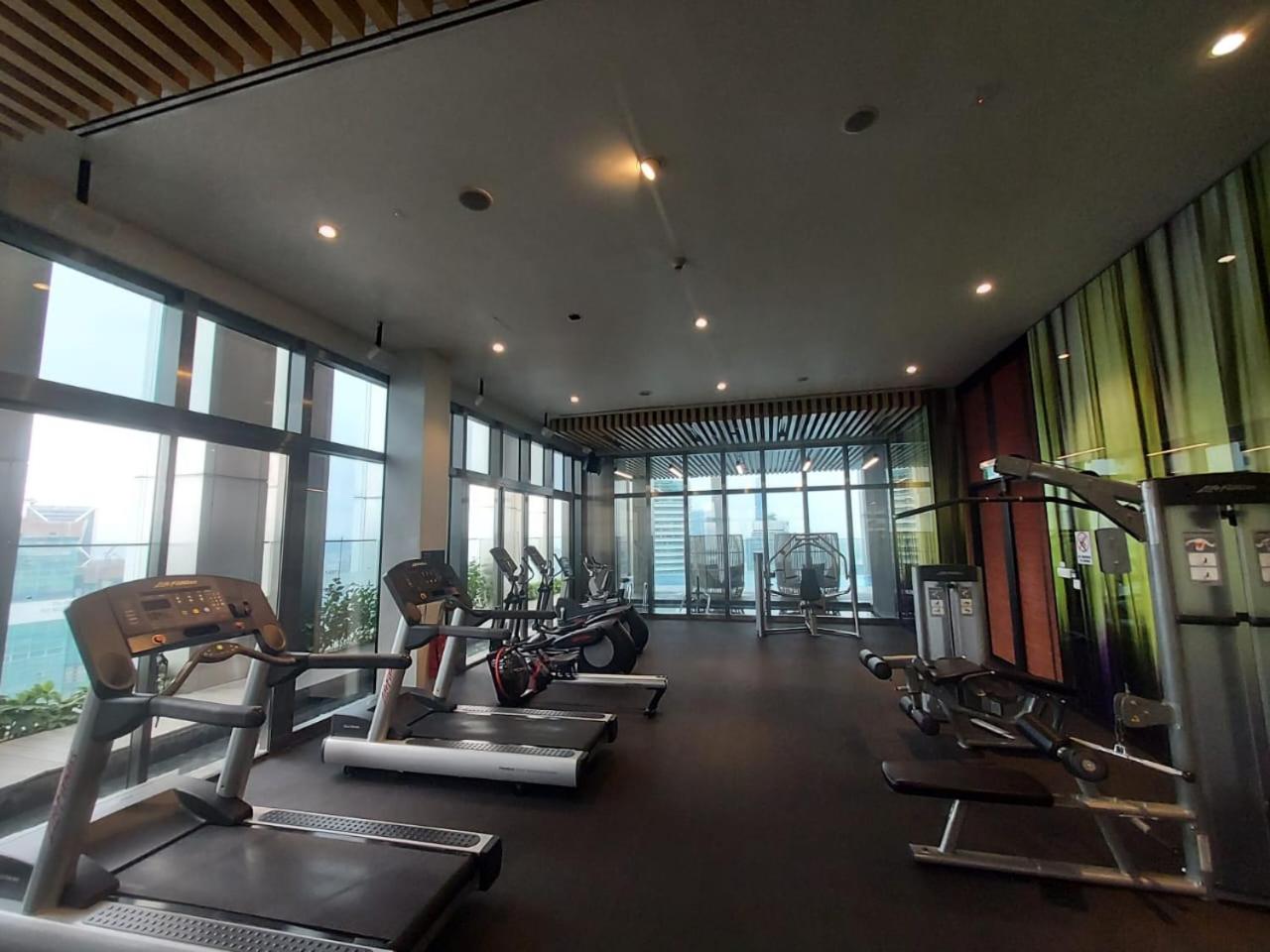 Tropicana The Residence Klcc By Sky World