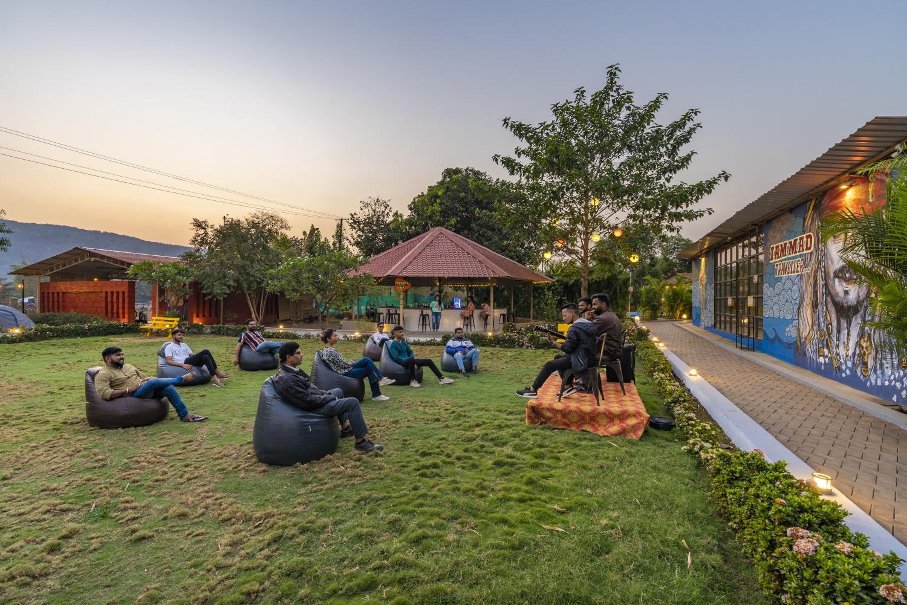 activities & amenities