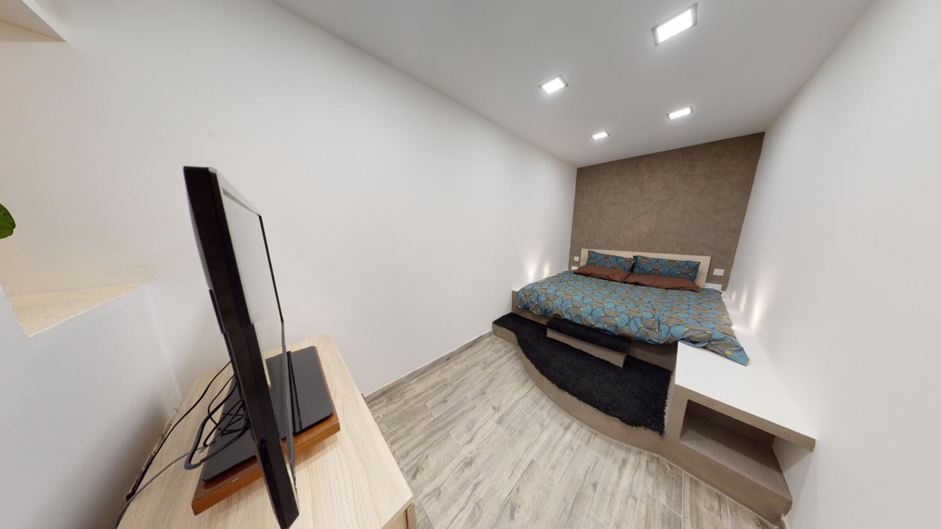Central Valletta - 1 Bedroom maisonnette view 4