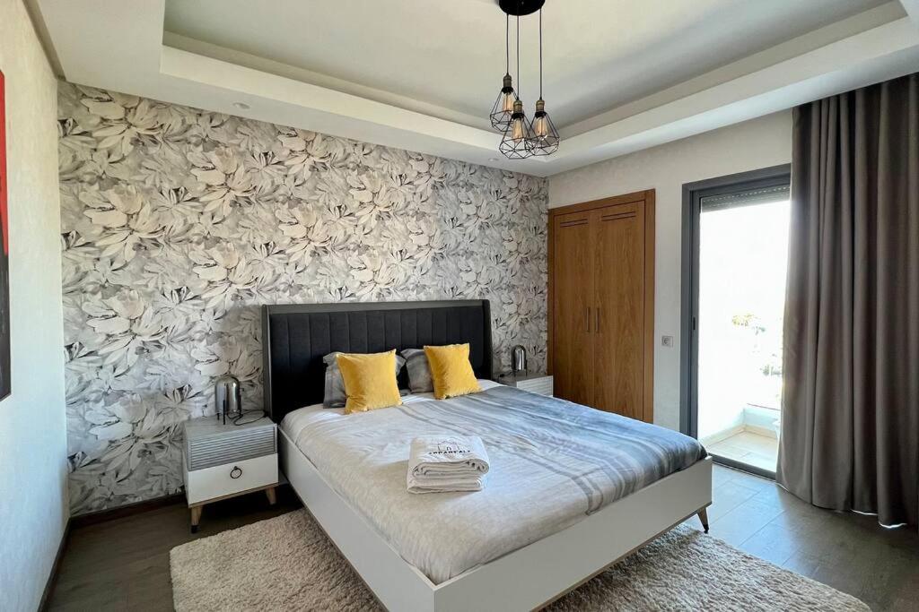 Lovely 3 Bedrooms Bourgogne - Ocean View - By AppartAli view 4