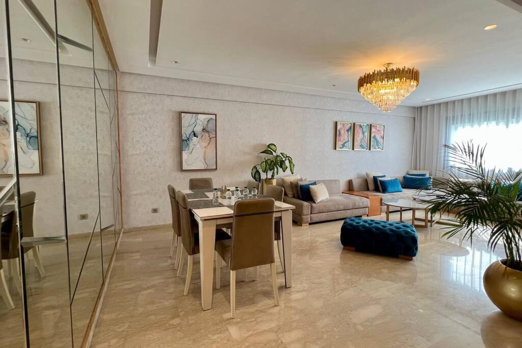 Lovely 3 Bedrooms Bourgogne - Ocean View - By AppartAli view 5