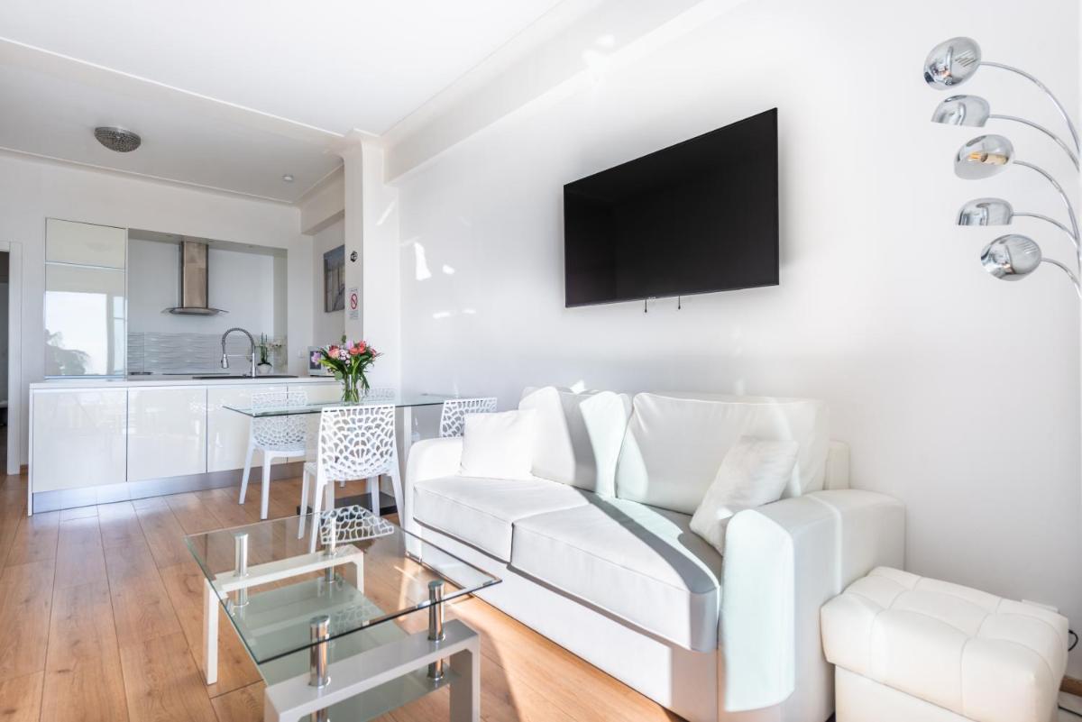 SEA FRONT - Panoramic view with Terrace - 2BR view 5