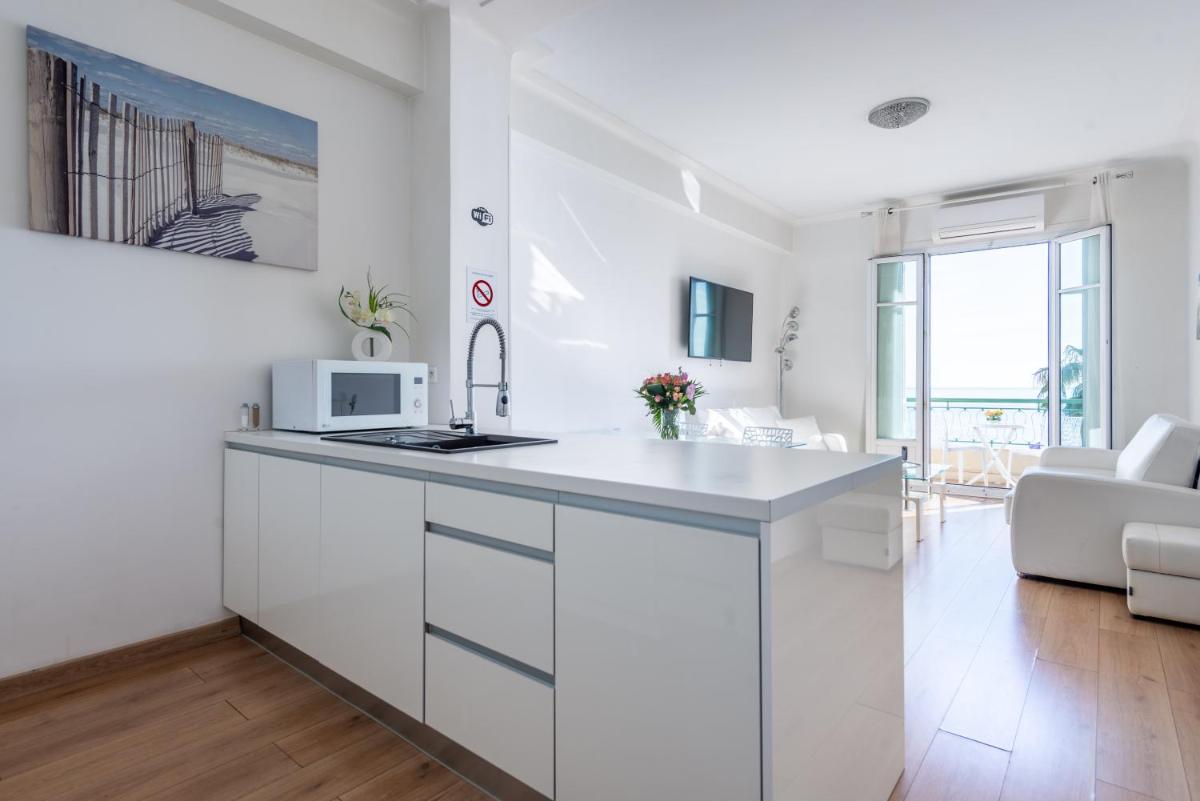 SEA FRONT - Panoramic view with Terrace - 2BR view 3