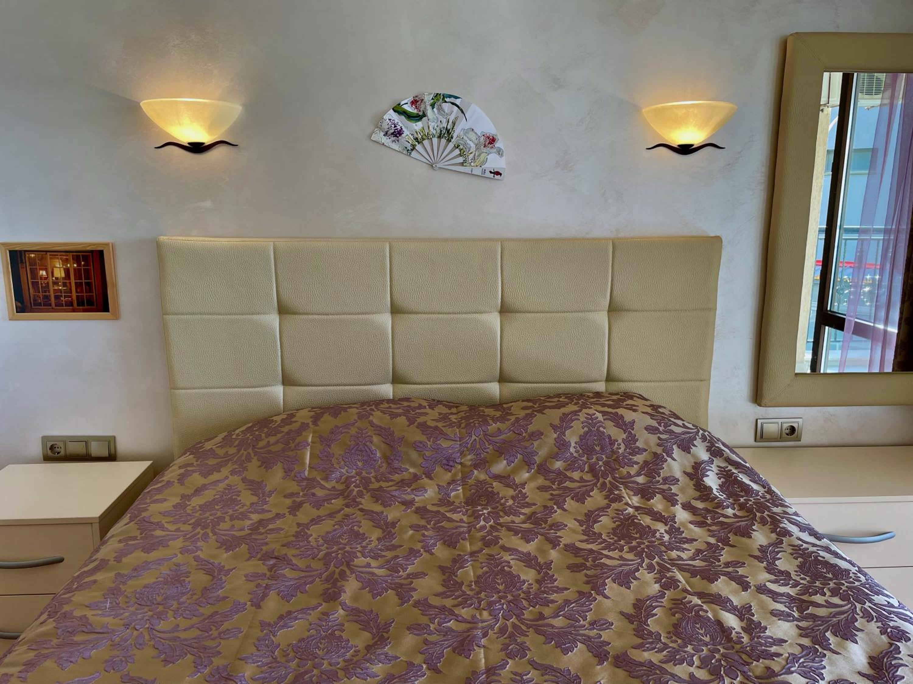 Luxurious 2 BR Appt at the Black Sea Coast