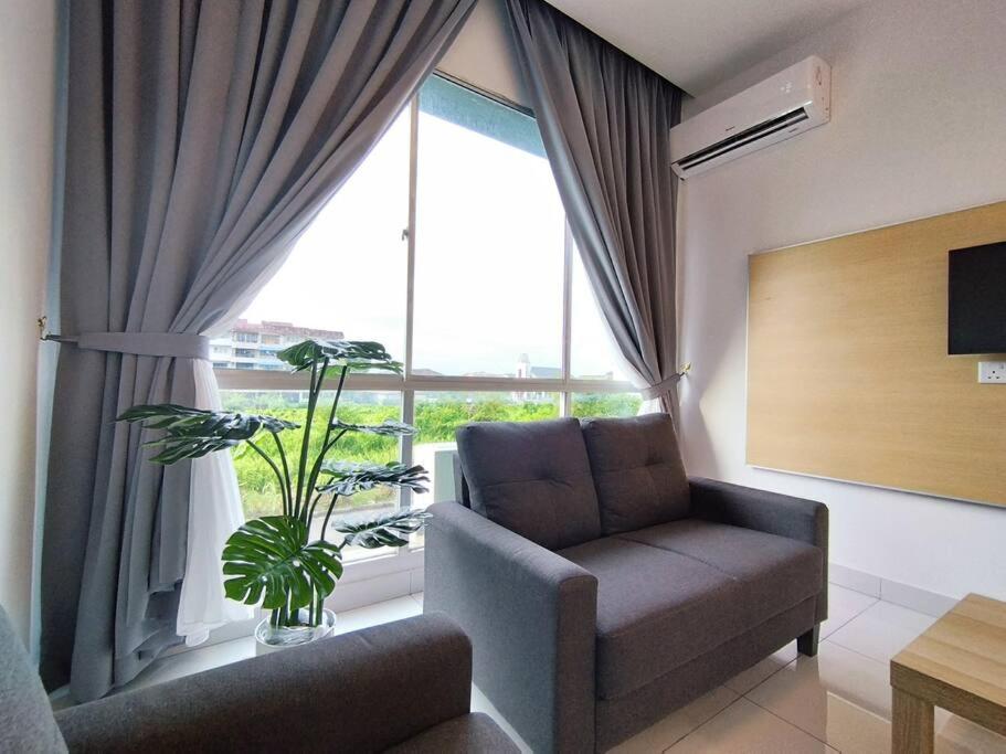 Sibu Q1 Homestay -3 Rooms 4 Beds photo 4
